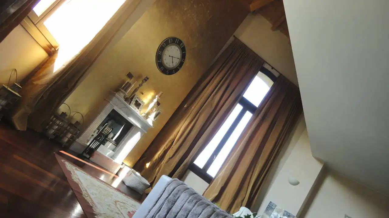 Ville-in-Brianza-in-vendita-con-piscina-3