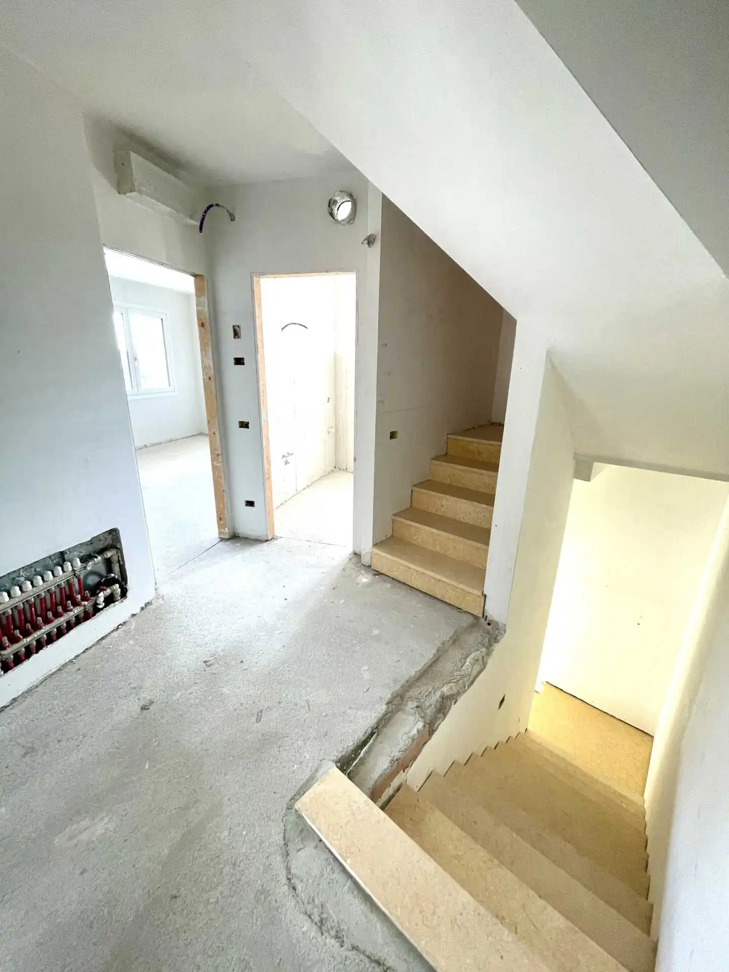 villa-singola-nuova-costruzione-in-vendita-a-bernareggio-agenzia-immobiliare-milano-brianza (9)
