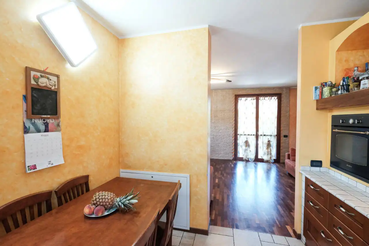 vendita-villa-ornago (12)