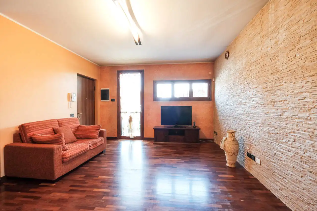 vendita-villa-ornago (25)