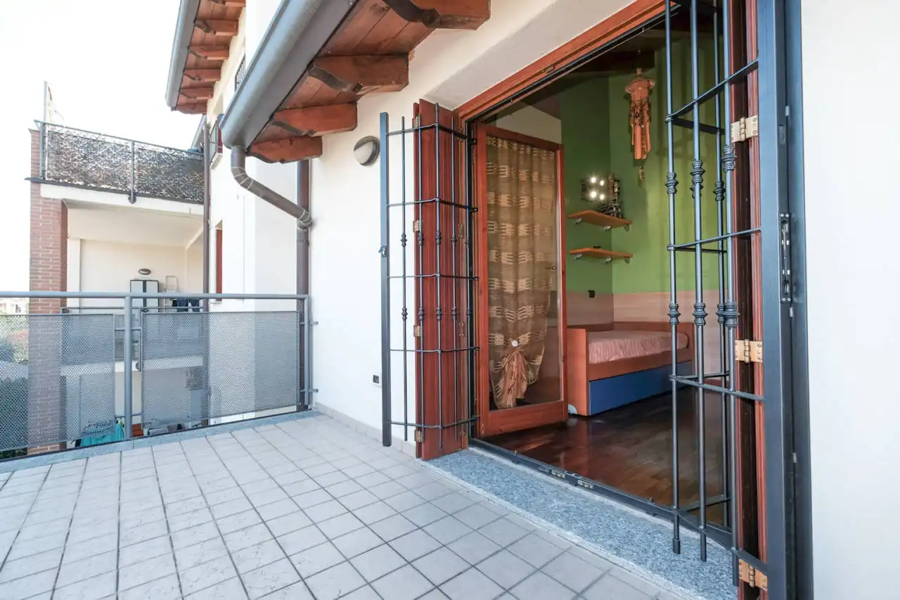 vendita-villa-ornago (37)