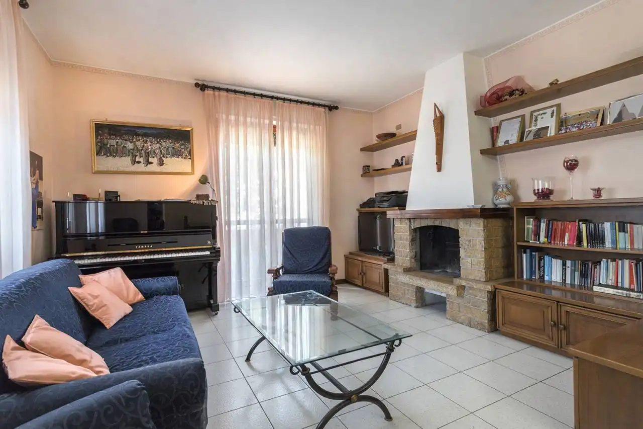 villa-in-vendita-a-vimercate