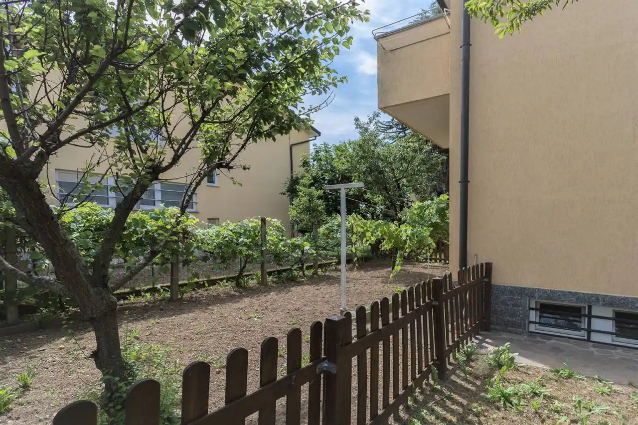 villa-in-vendita-a-vimercate (15)
