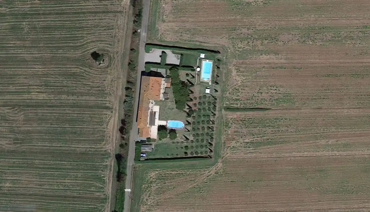 Casale in Toscana Val di Chiana in vendita (2)