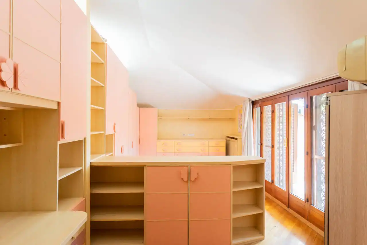 Villa con piscina in vendita a Rozzano (18)
