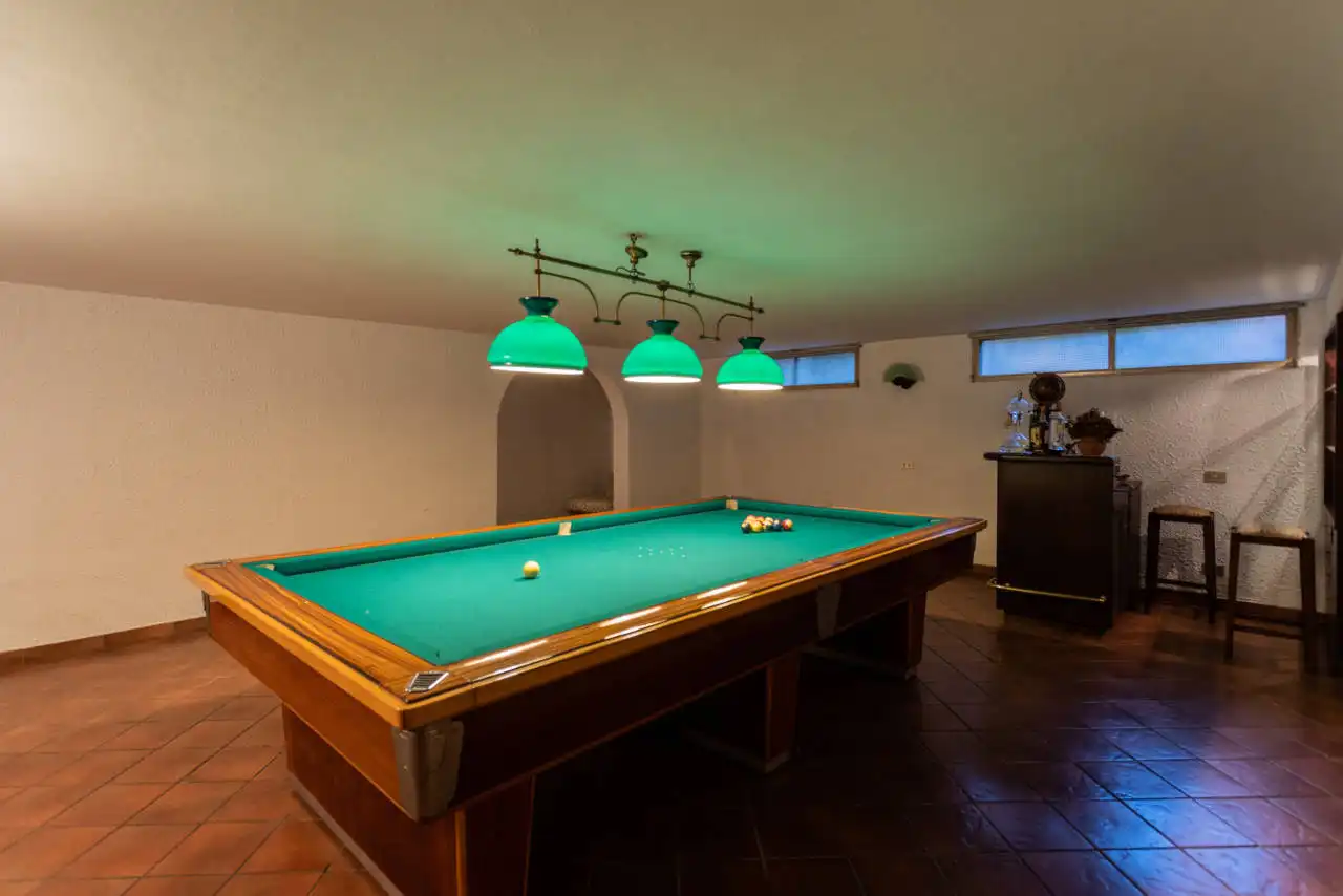 Villa con piscina in vendita a Rozzano (3)