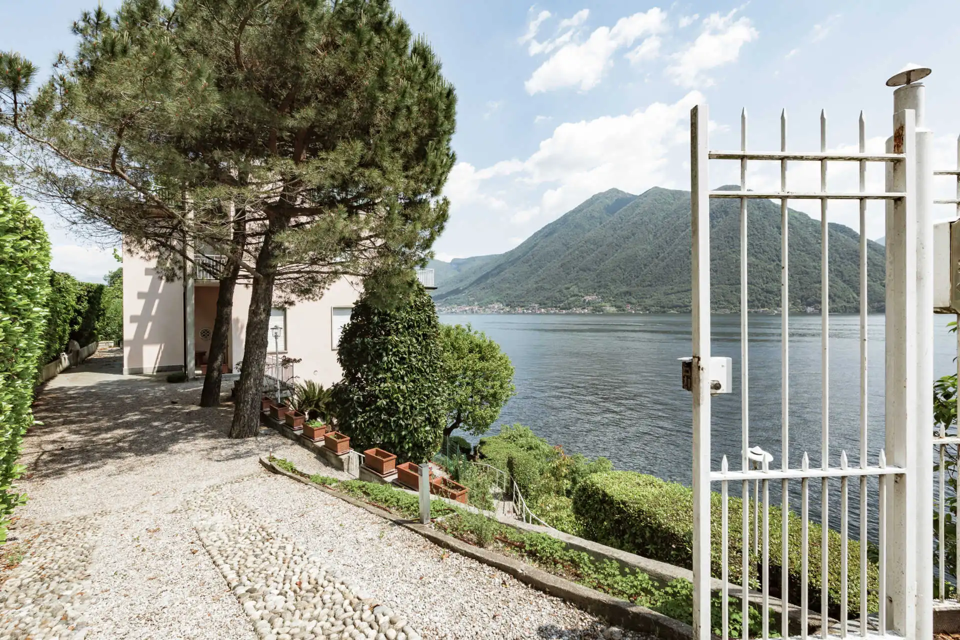 Villa in vendita Argegno Lago di Como (20)