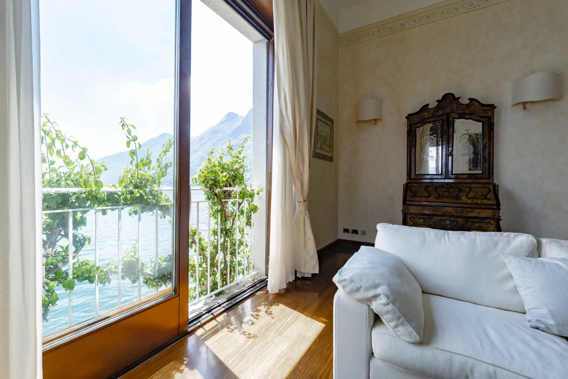 Villa in vendita Argegno Lago di Como (29)