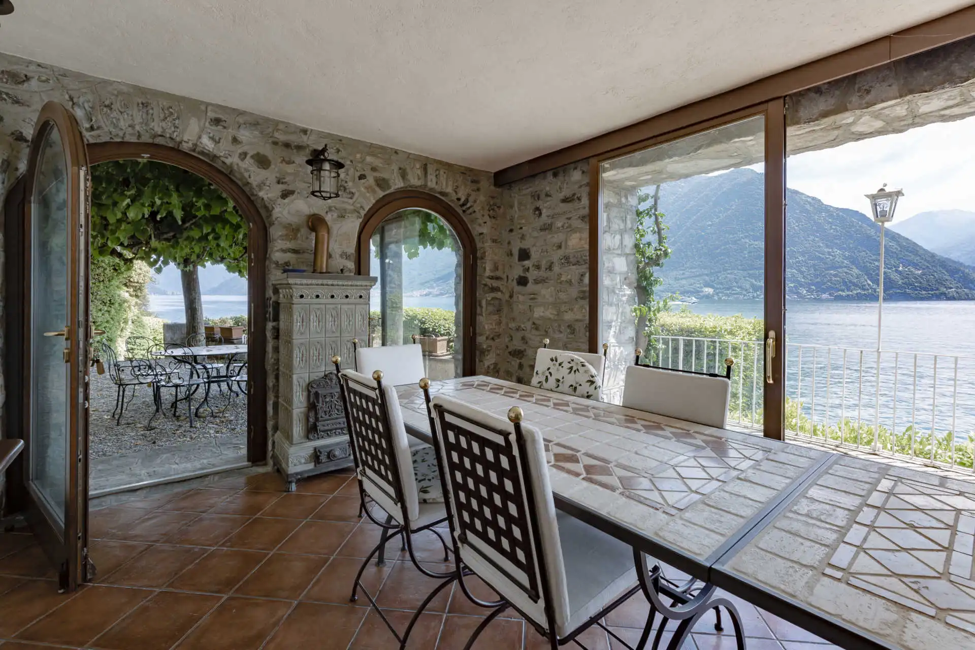 Villa in vendita Argegno Lago di Como (35)