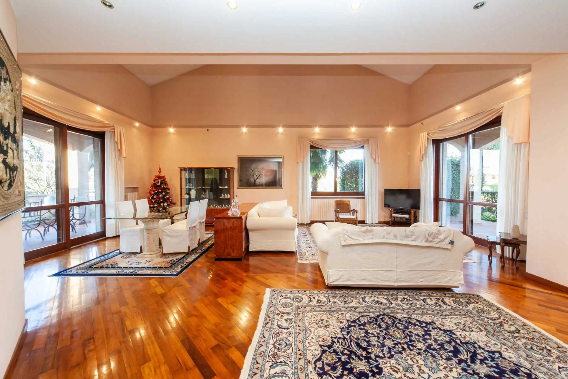 Villa-singola-in-vendita-a-Bernareggio (11)