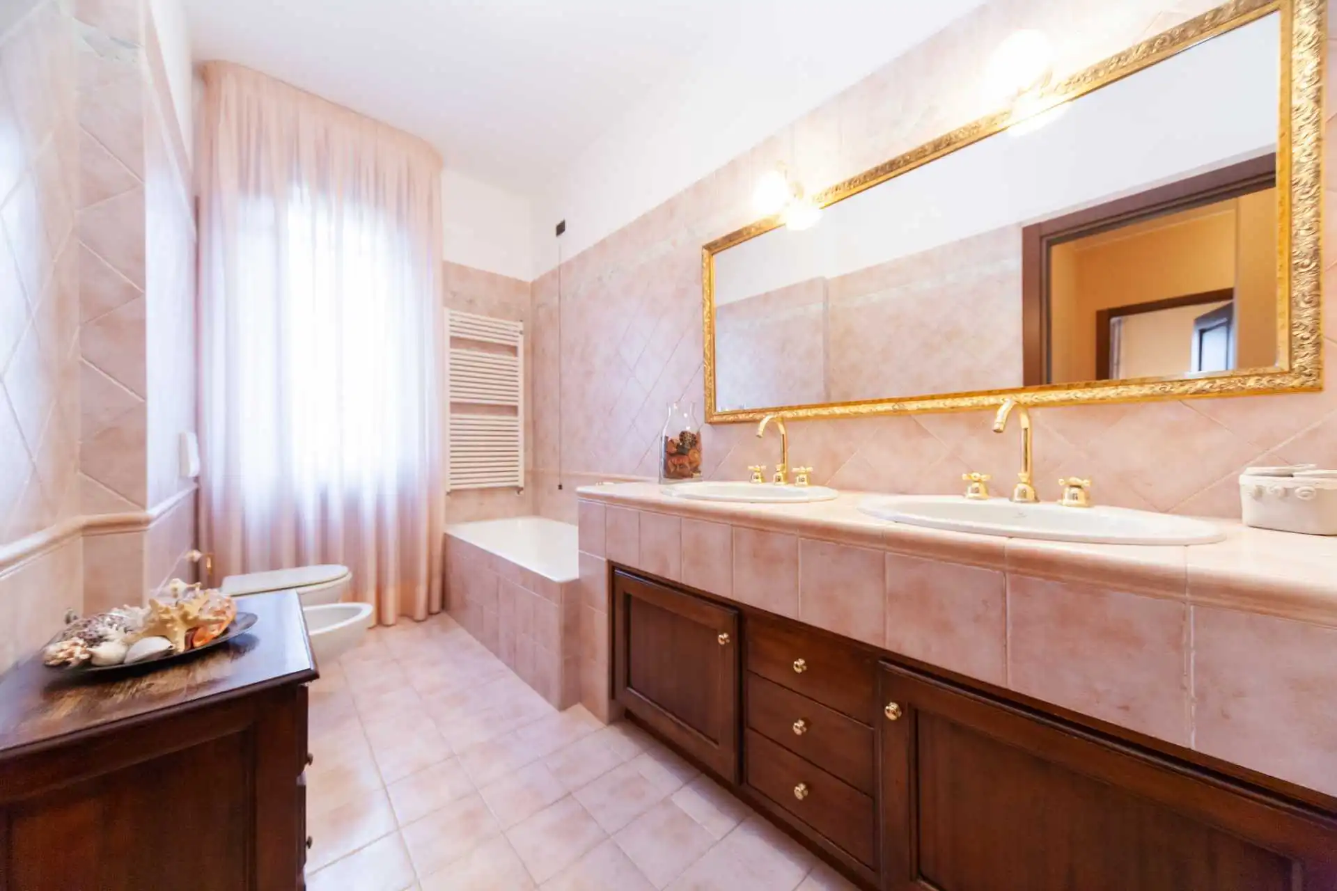 Villa-singola-in-vendita-a-Bernareggio (28)