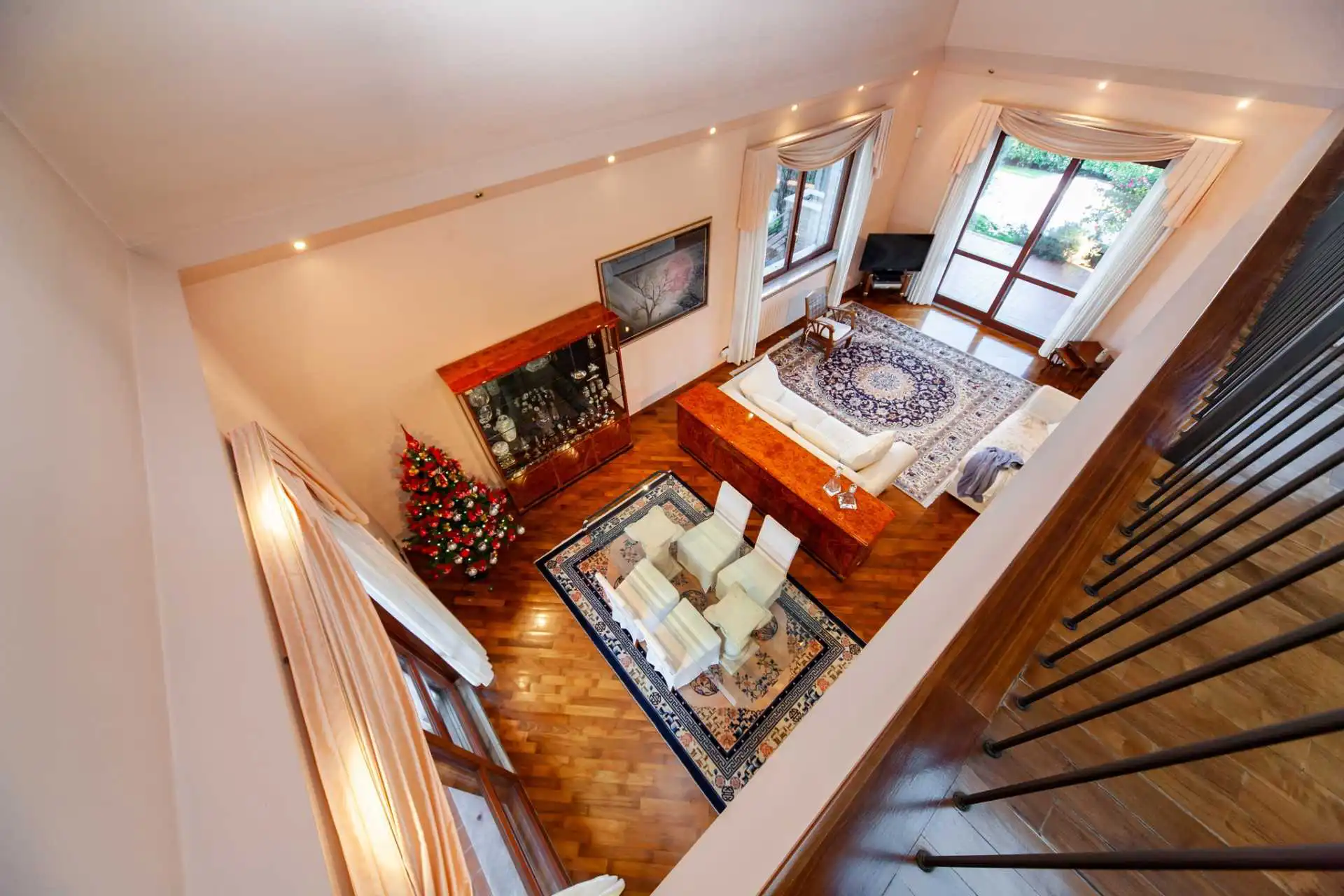 Villa-singola-in-vendita-a-Bernareggio (38)