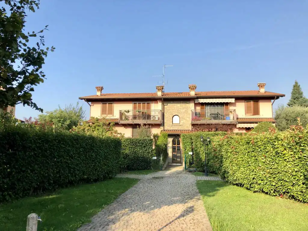 Bilocale-in-vendita a-Roncello