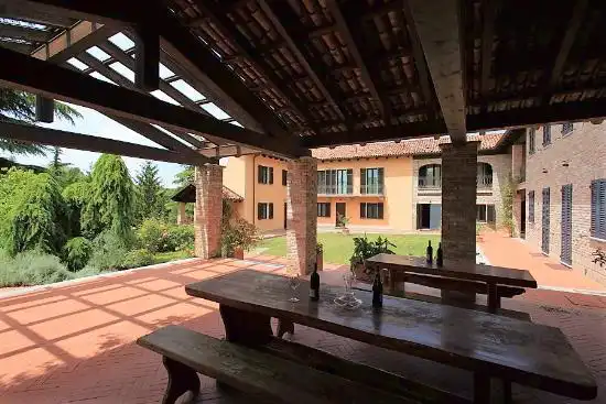 Azienda-vitivinicola-in-vendita-Asti (16)