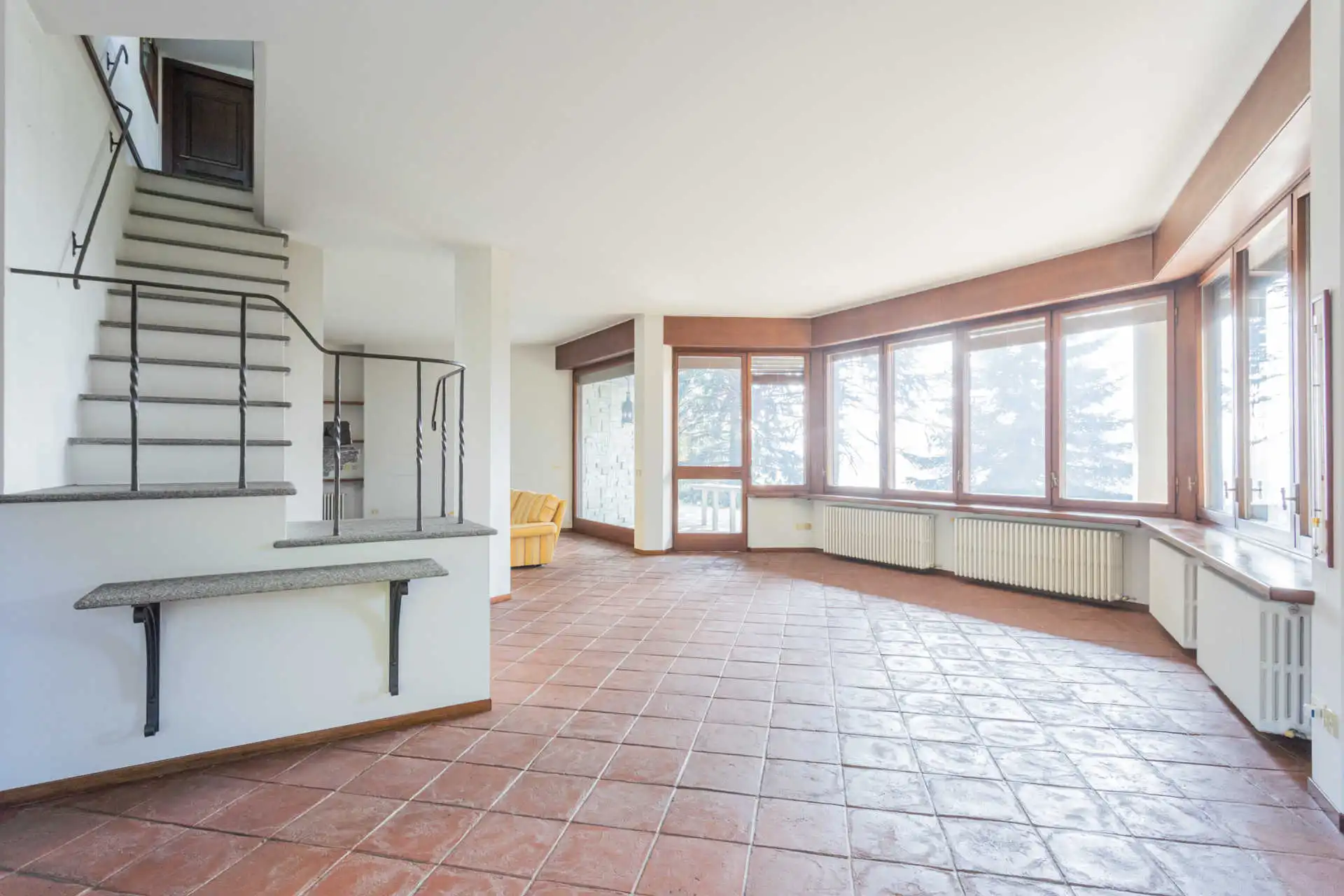 Villa-singola-Carate-Brianza-in-vendita (23)