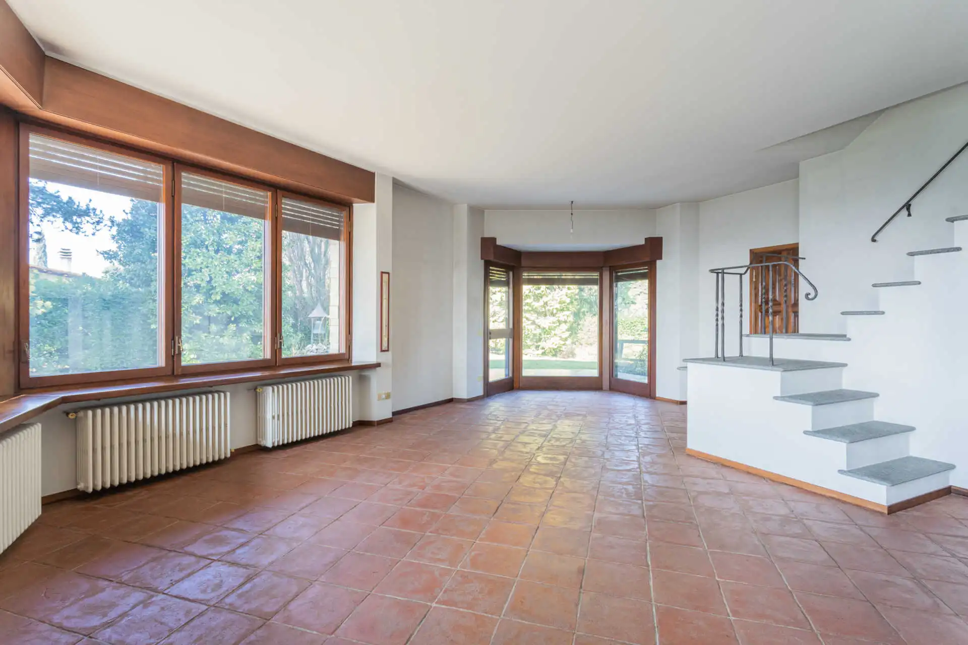 Villa-singola-Carate-Brianza-in-vendita (27)