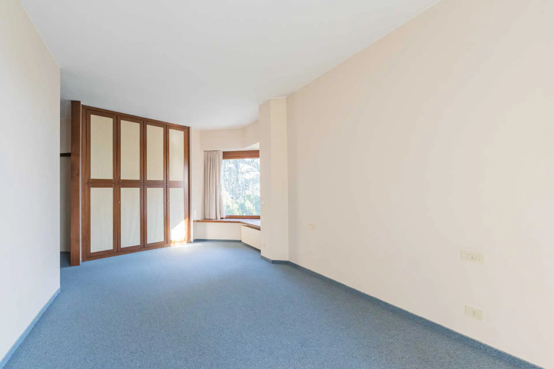 Villa-singola-Carate-Brianza-in-vendita (28)