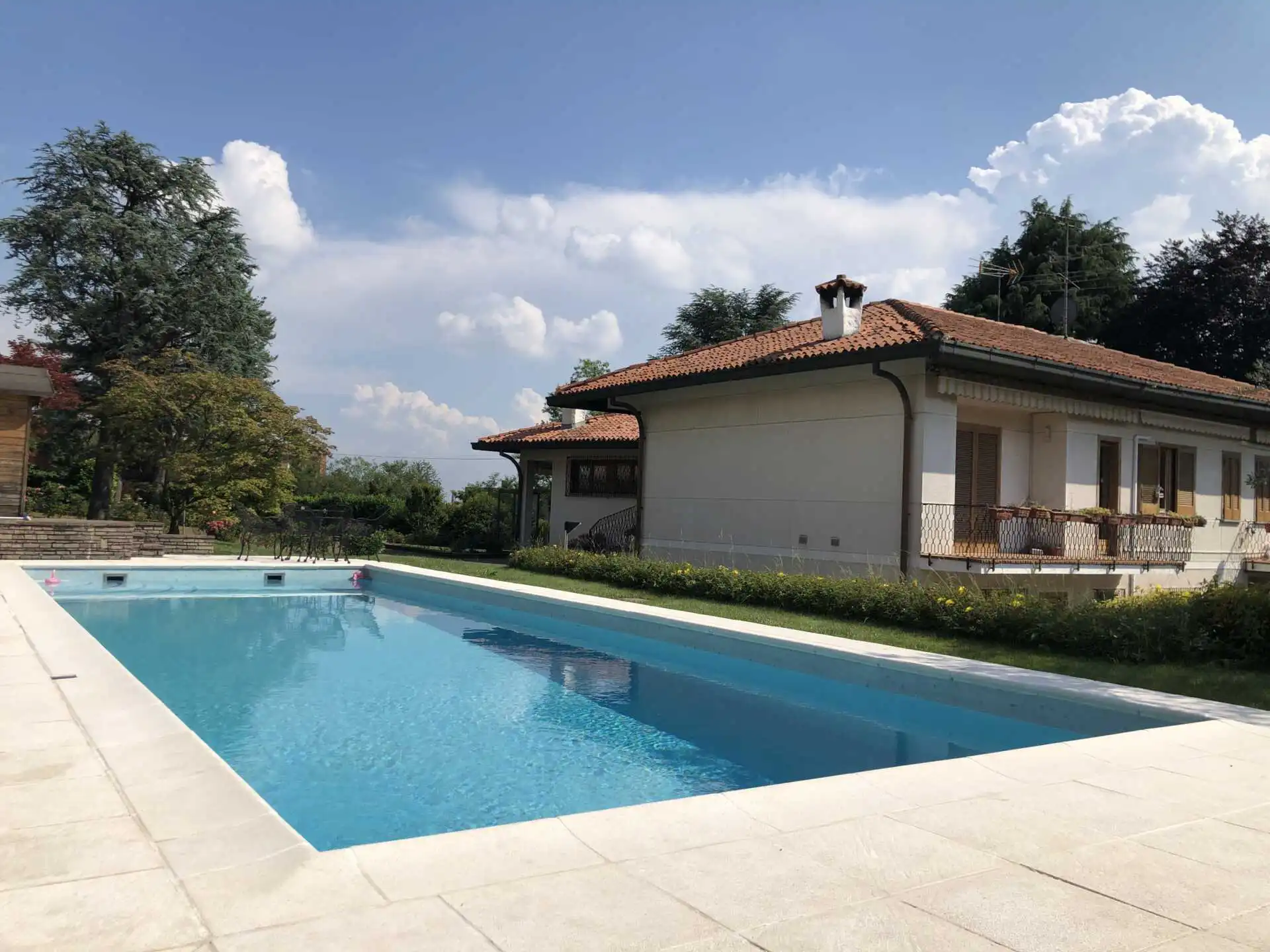 in vendita ville con piscina a Missaglia