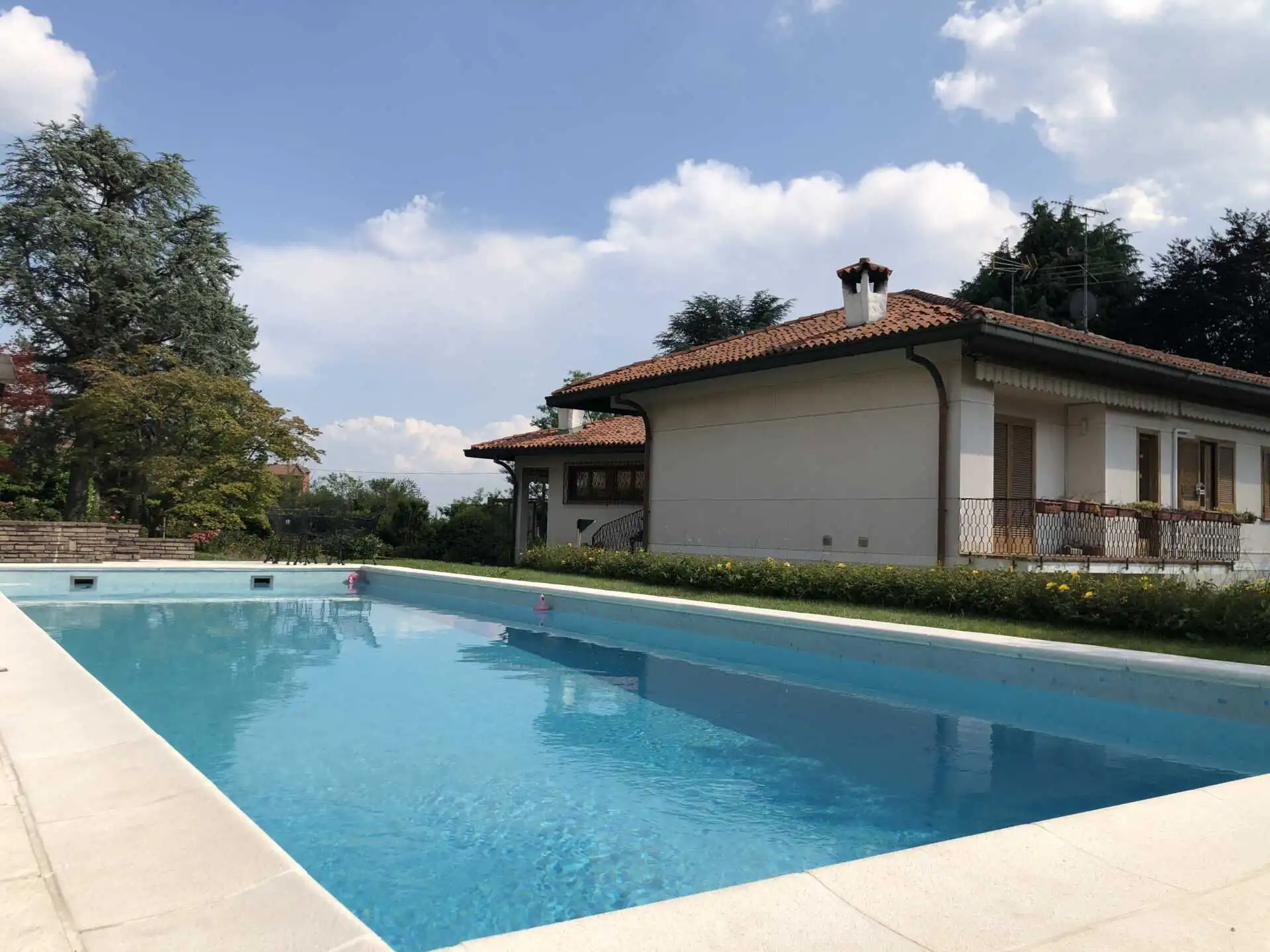 in vendita ville con piscina a Missaglia