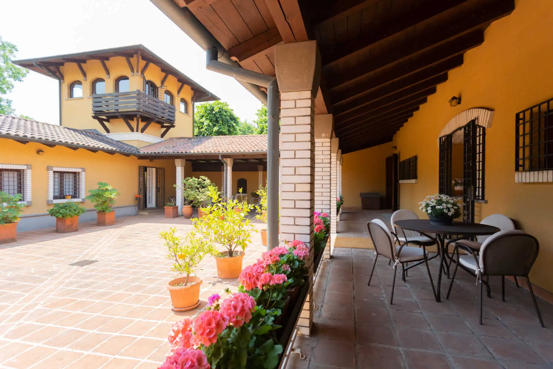 villa-in-vendita-a-vaprio-dadda (15)