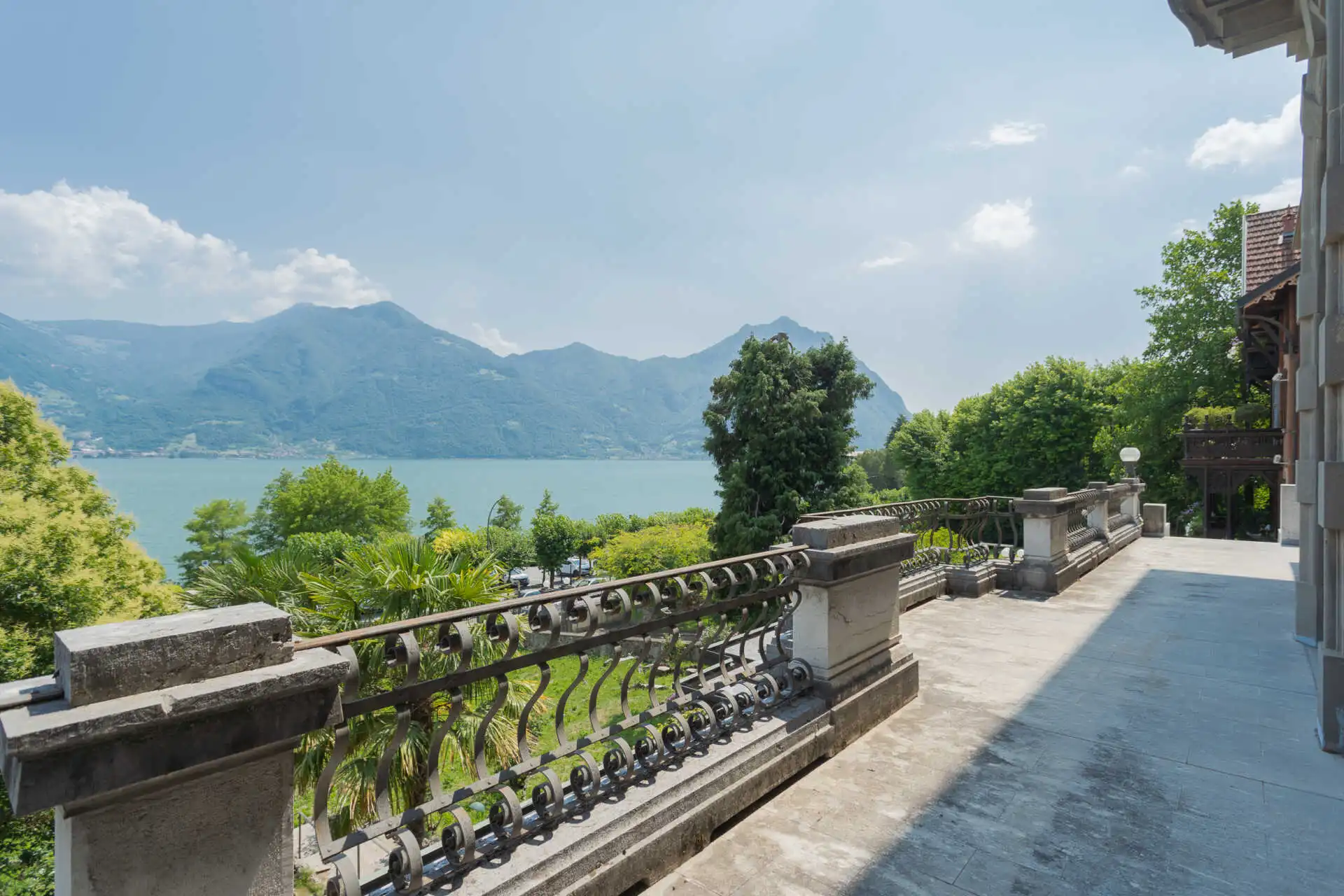 villa-in-vendita-a-lovere-sul-lago-diseo-casa&style-immobiliare-milano-brianza (26)