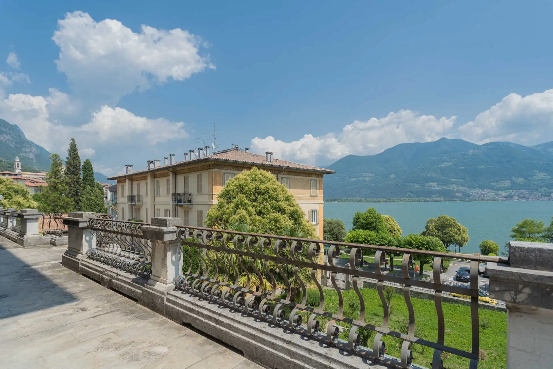 villa-in-vendita-a-lovere-sul-lago-diseo-casa&style-immobiliare-milano-brianza (29)