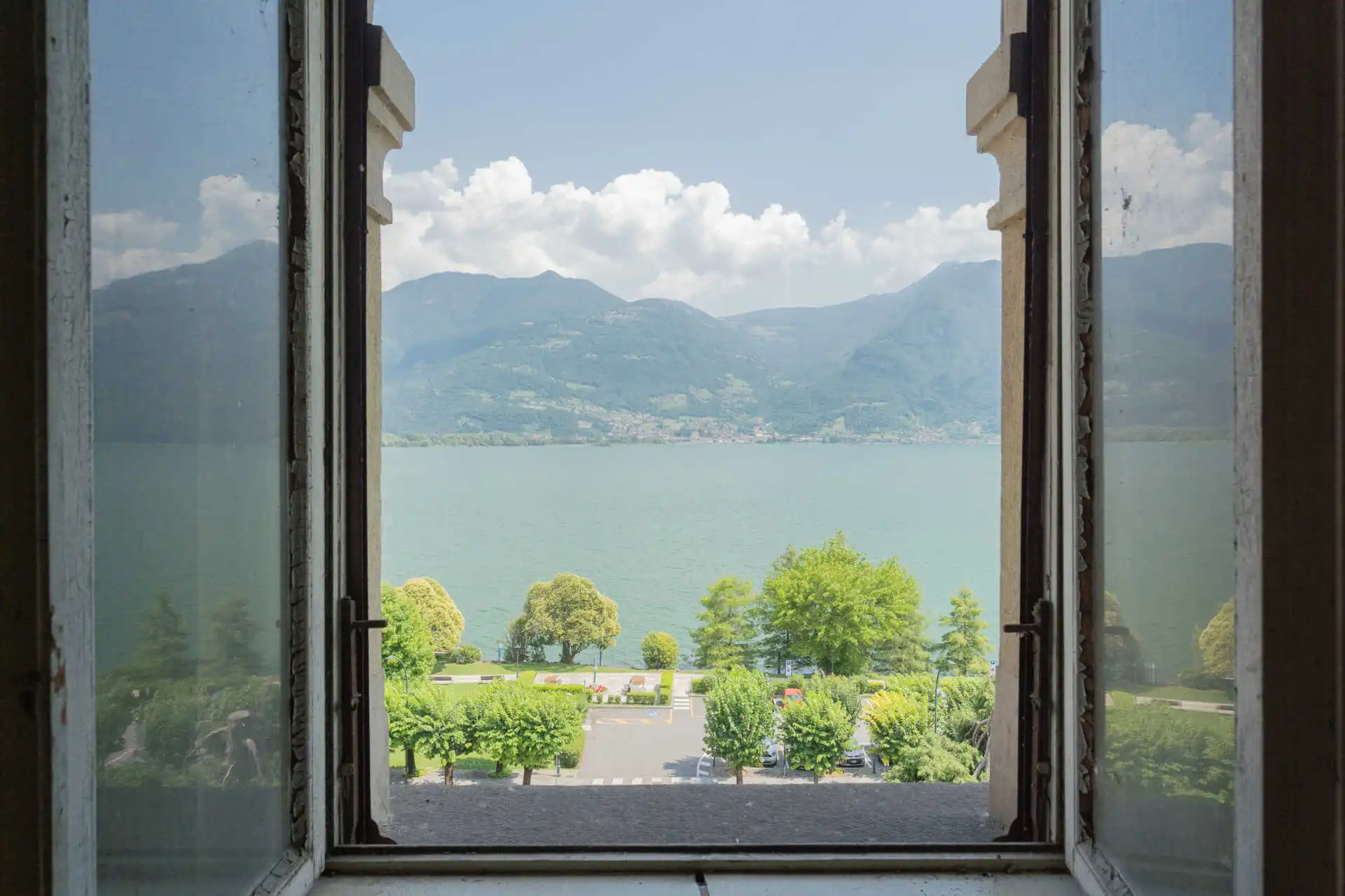 villa-in-vendita-a-lovere-sul-lago-diseo-casa&style-immobiliare-milano-brianza (43)