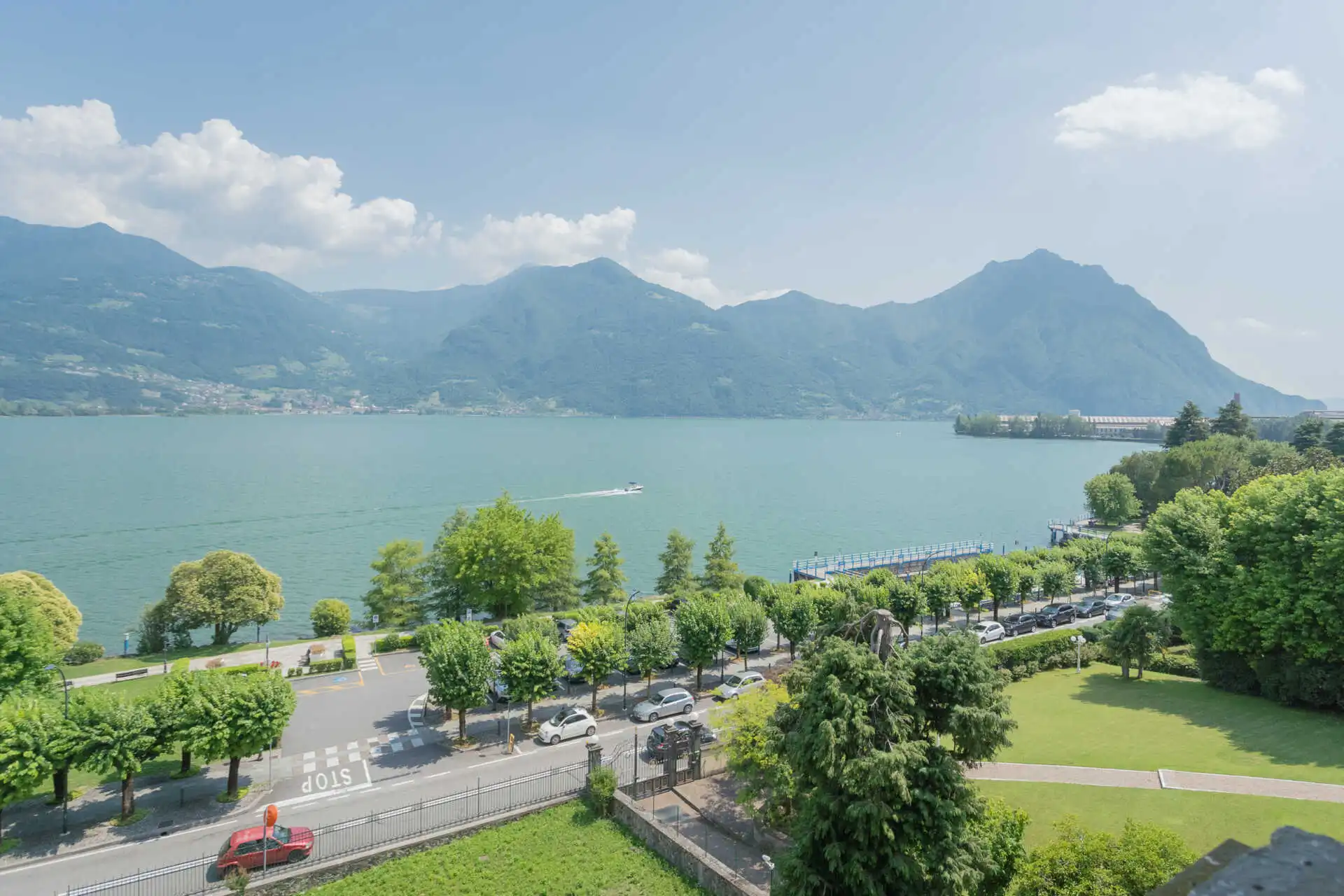 villa-in-vendita-a-lovere-sul-lago-diseo-casa&style-immobiliare-milano-brianza (45)