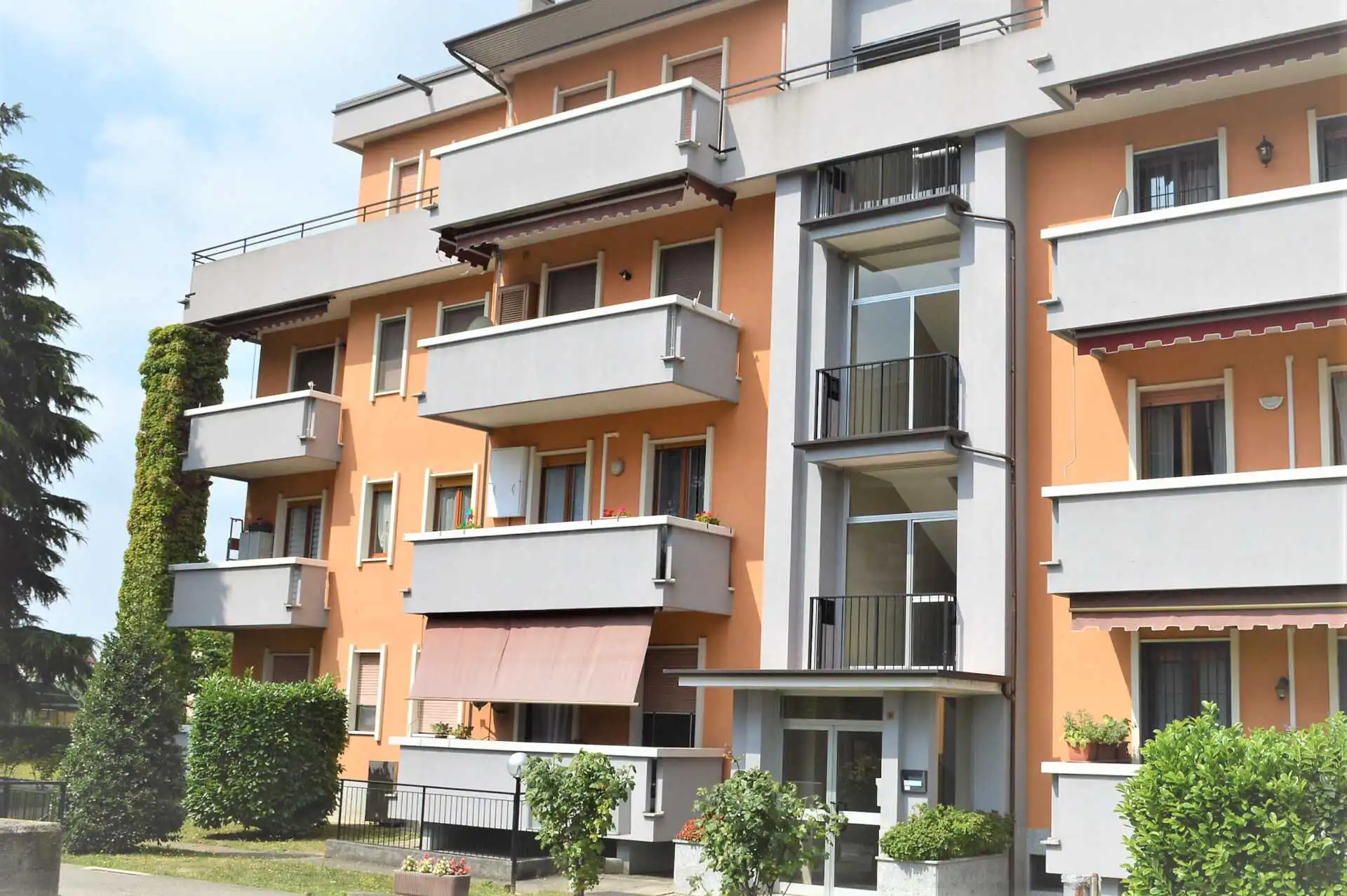 Roncello appartamento ristrutturato in vendita (4)