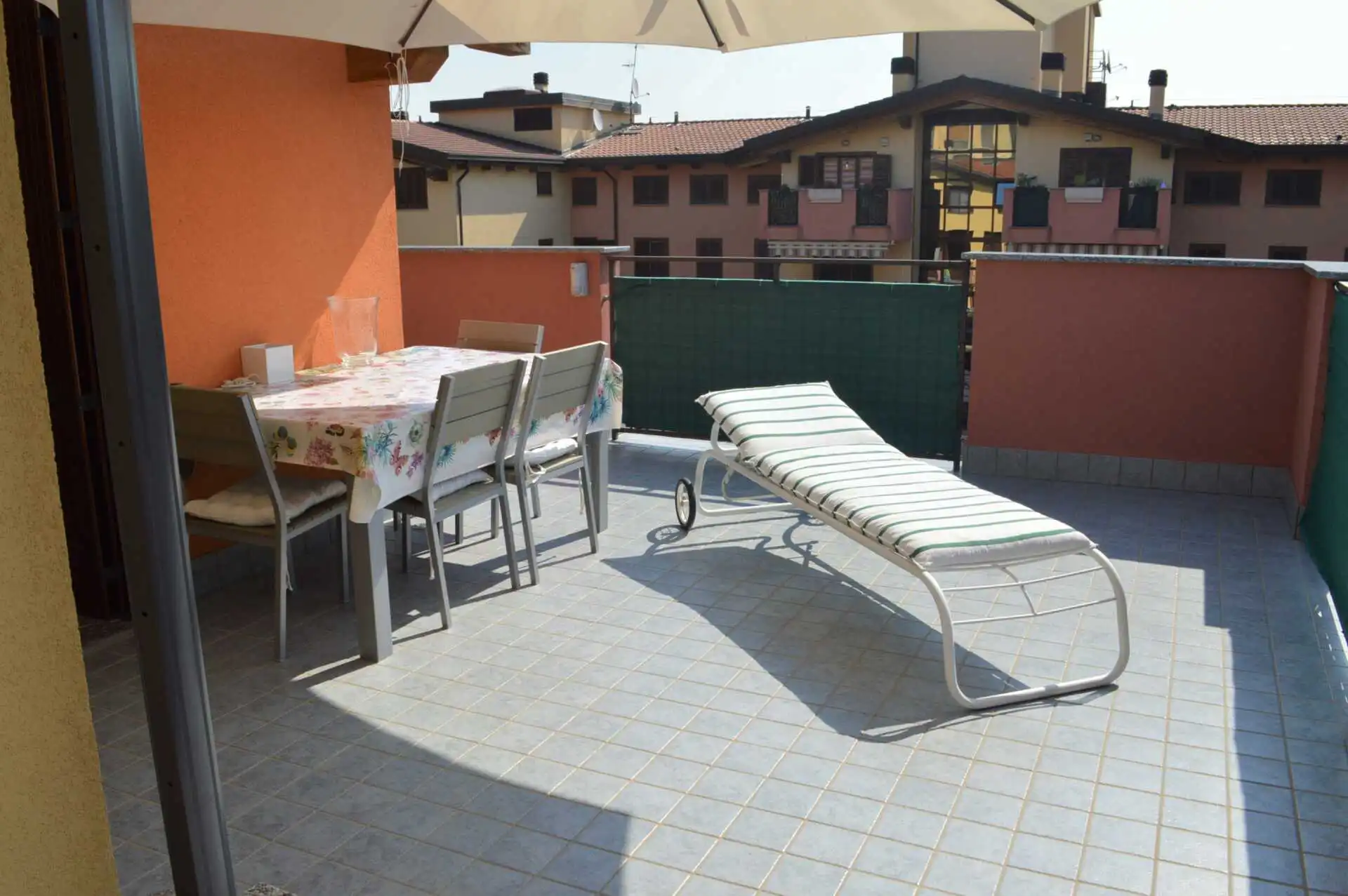Roncello vendita appartamento ultimo piano con terrazzo (17)
