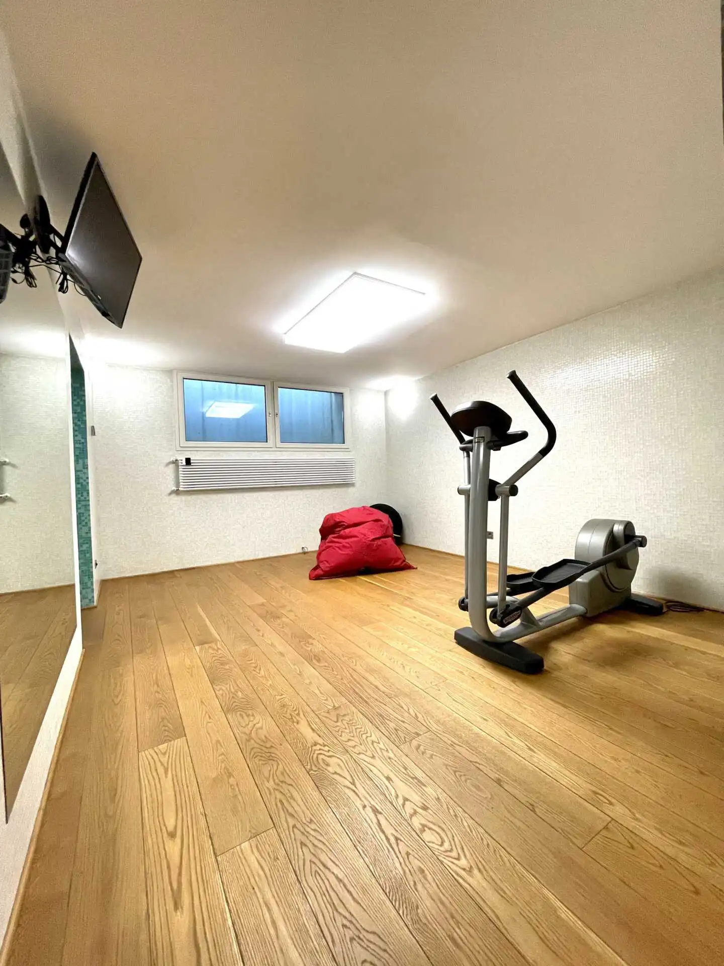 villa-in-vendita-a-merate-agenzia-immobiliare-milano-e-brianza-casa-e-style (20)