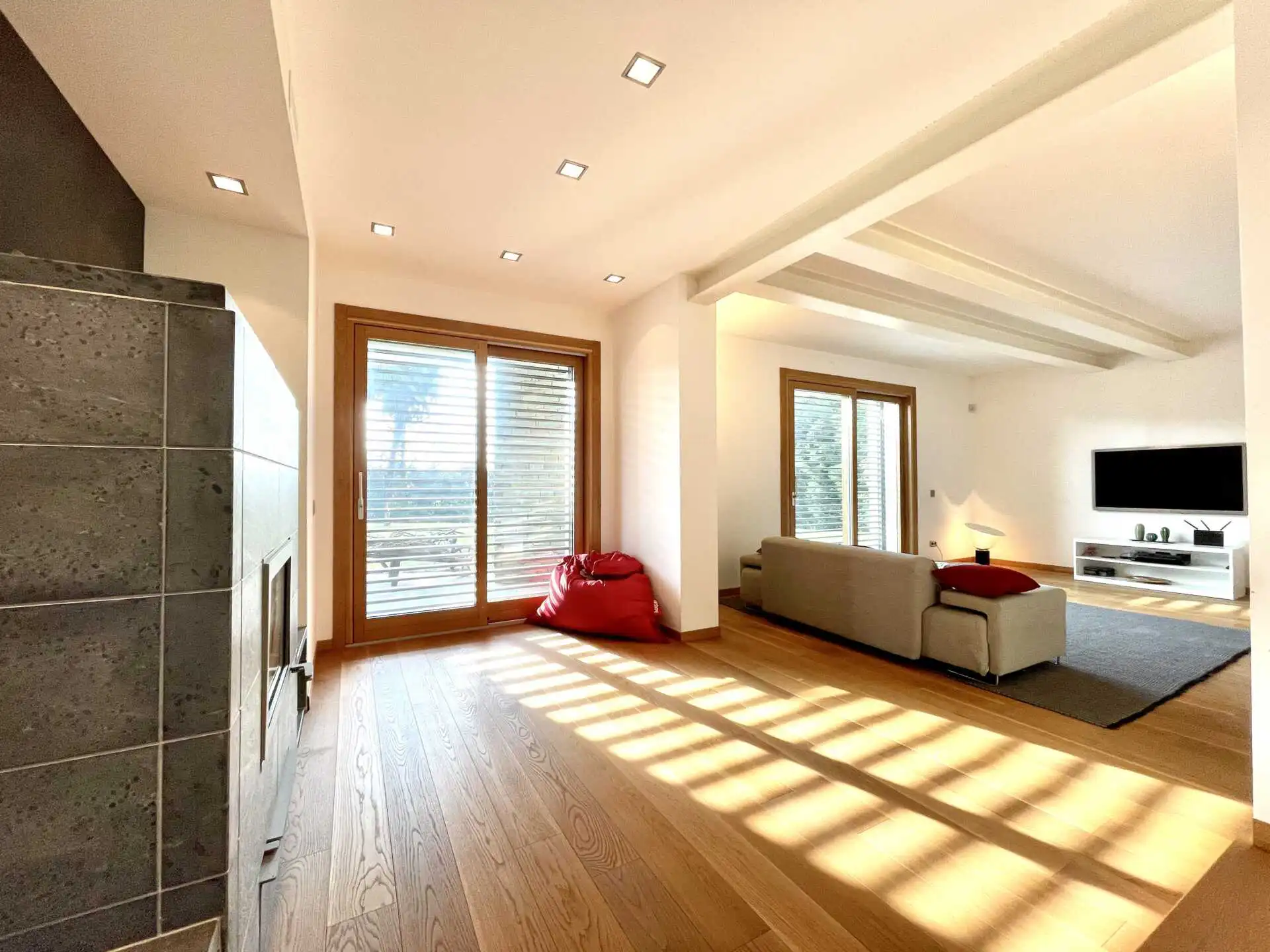 villa-in-vendita-a-merate-agenzia-immobiliare-milano-e-brianza-casa-e-style (8)