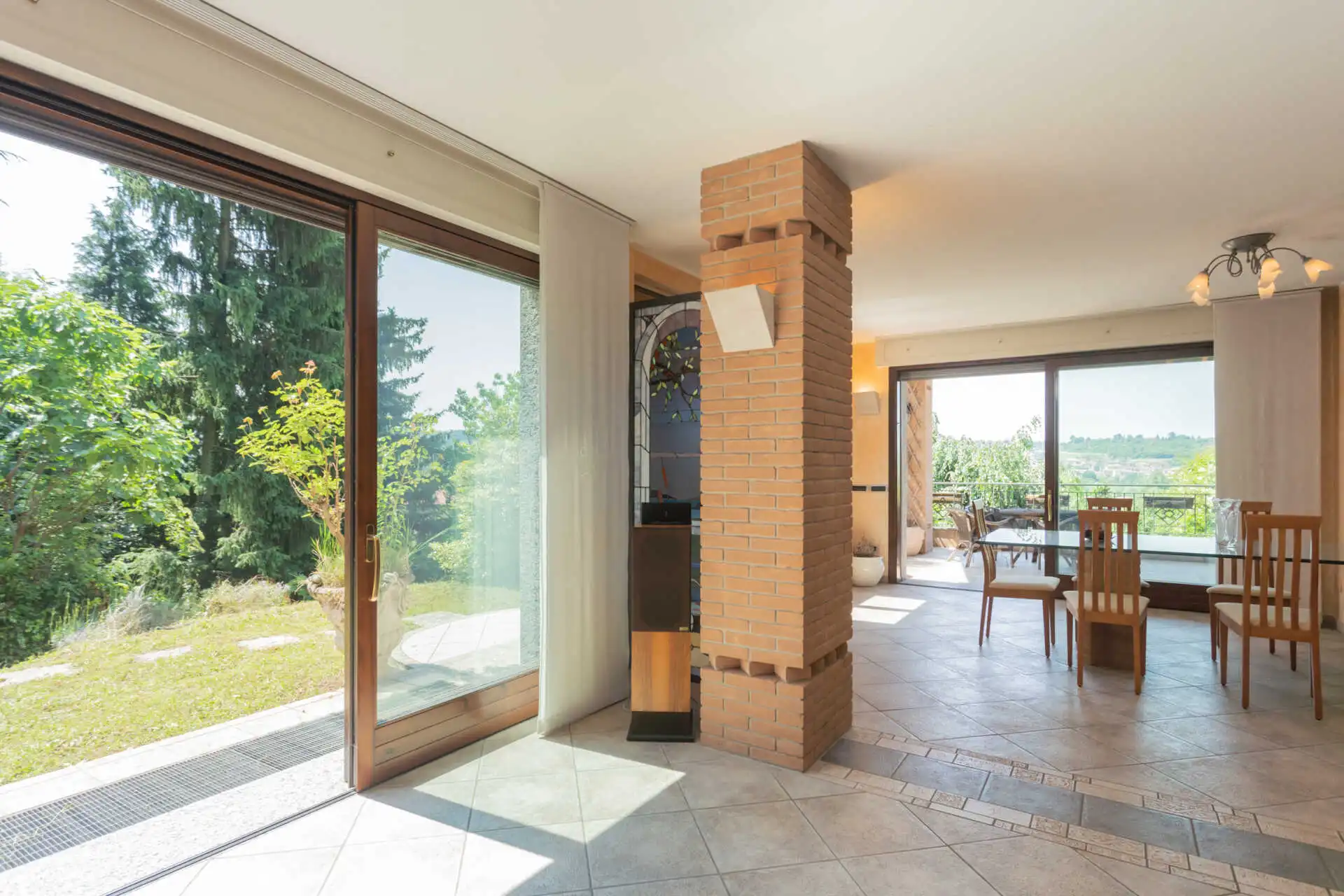 ville-a-sirone-lecco-in-vendita-immobiliare-milano-brianza-casa&style (17)
