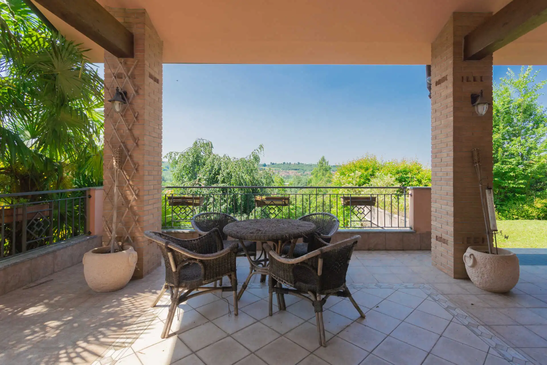 ville-a-sirone-lecco-in-vendita-immobiliare-milano-brianza-casa&style (2)