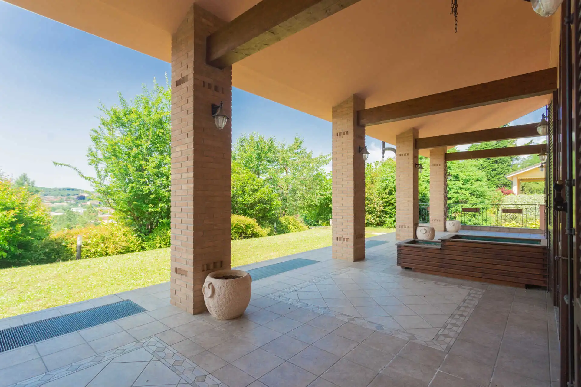 ville-a-sirone-lecco-in-vendita-immobiliare-milano-brianza-casa&style (2)