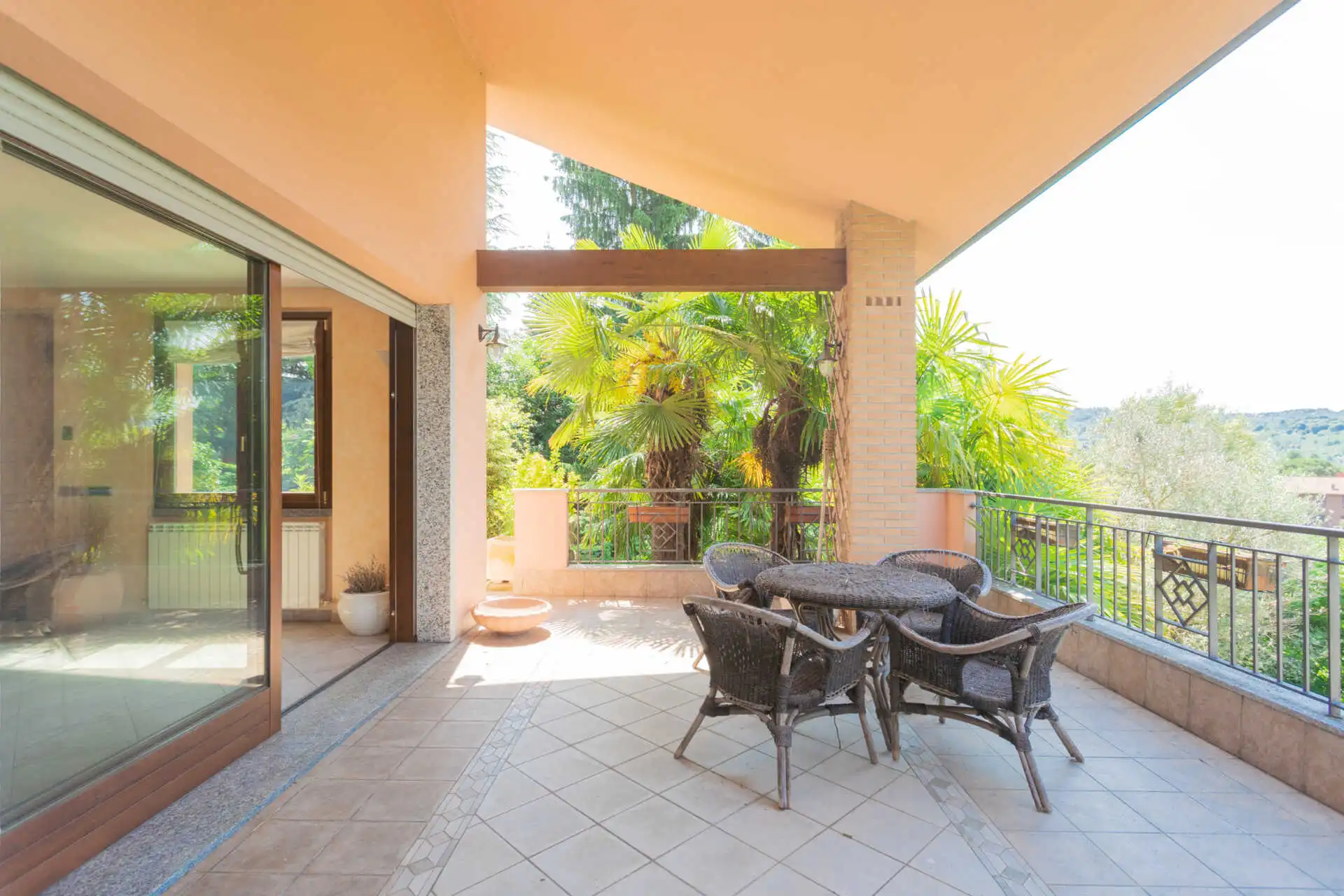 ville-a-sirone-lecco-in-vendita-immobiliare-milano-brianza-casa&style (3)