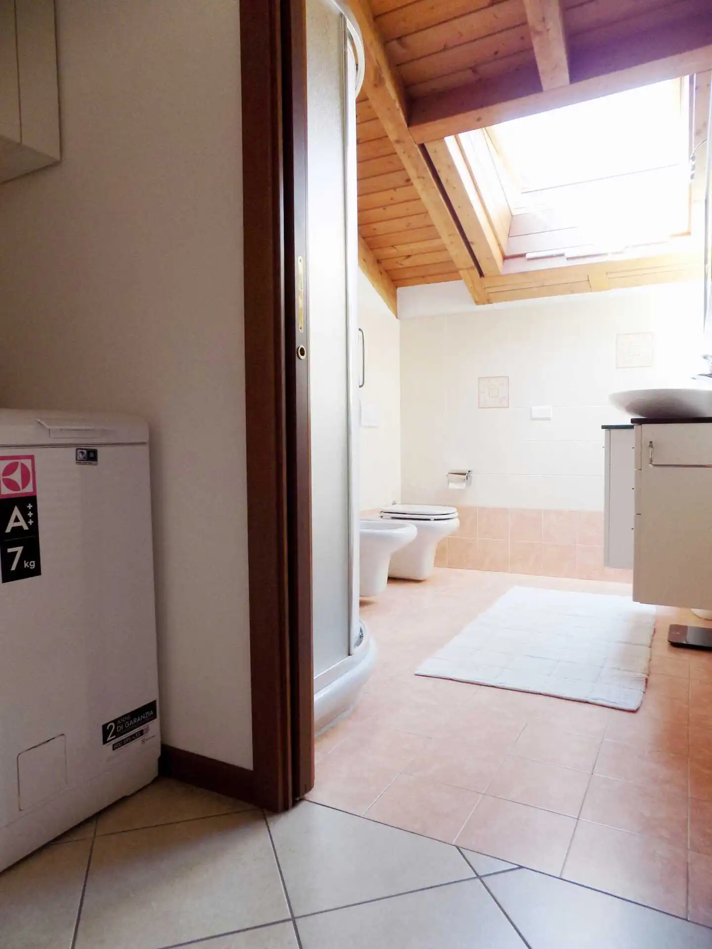 Appartamento ultimo piano in vendita a Calco (14)