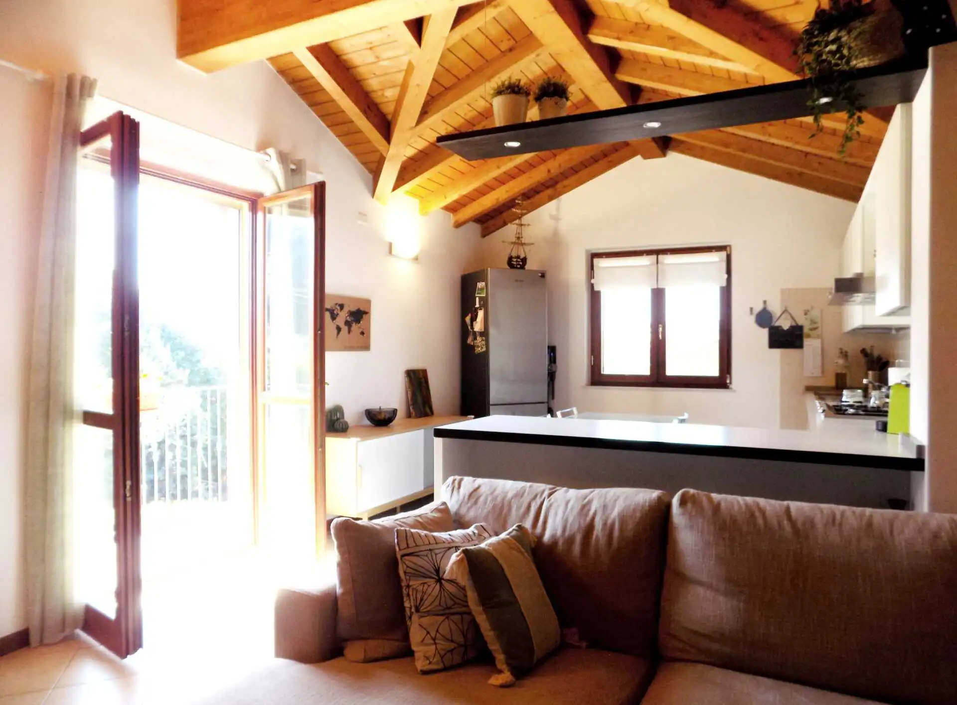 Appartamento ultimo piano in vendita a Calco (25)