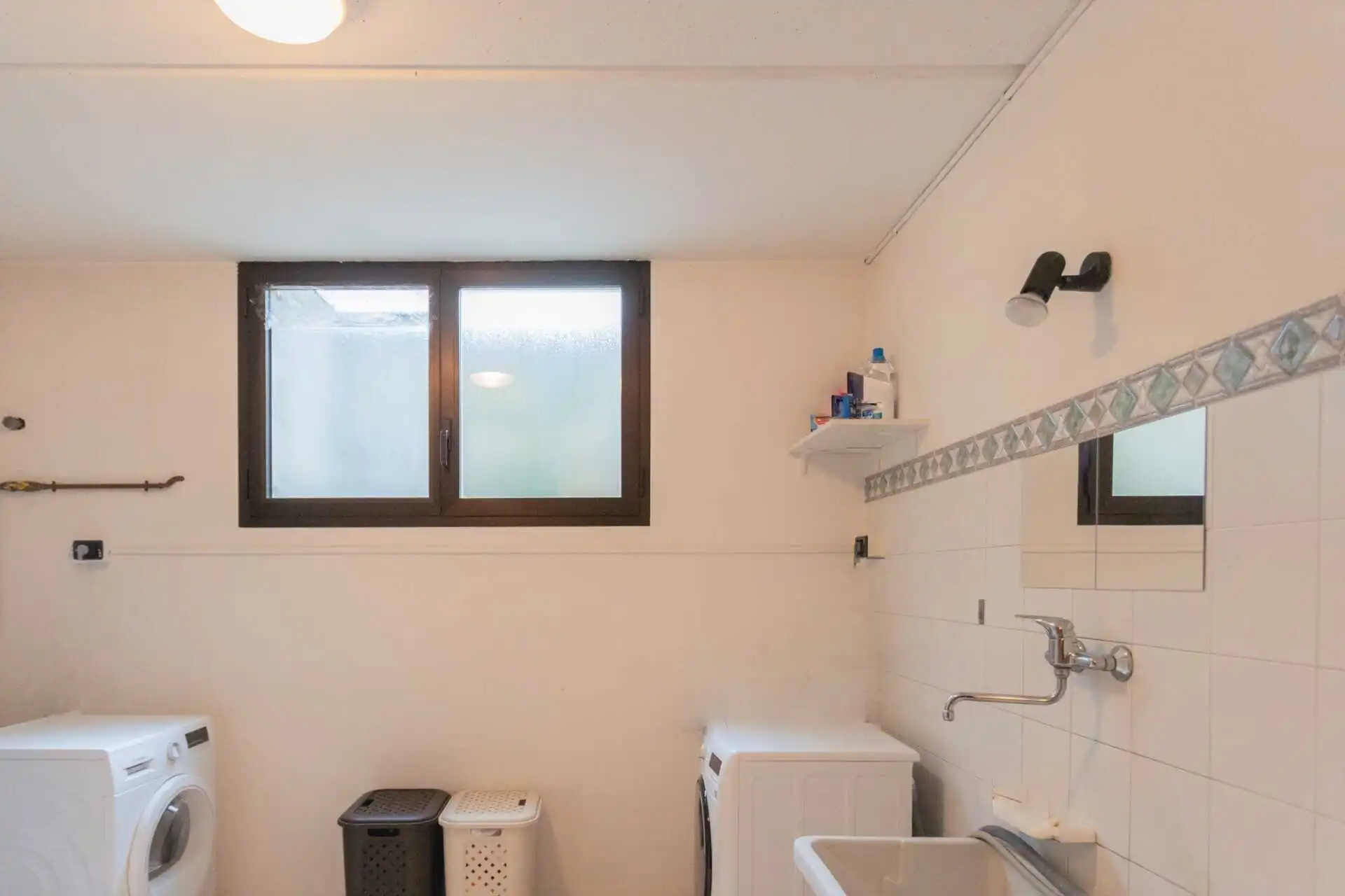 Roncello-vendita-villa-bifamiliare-agenzia-immobiliare-casa&style (51)