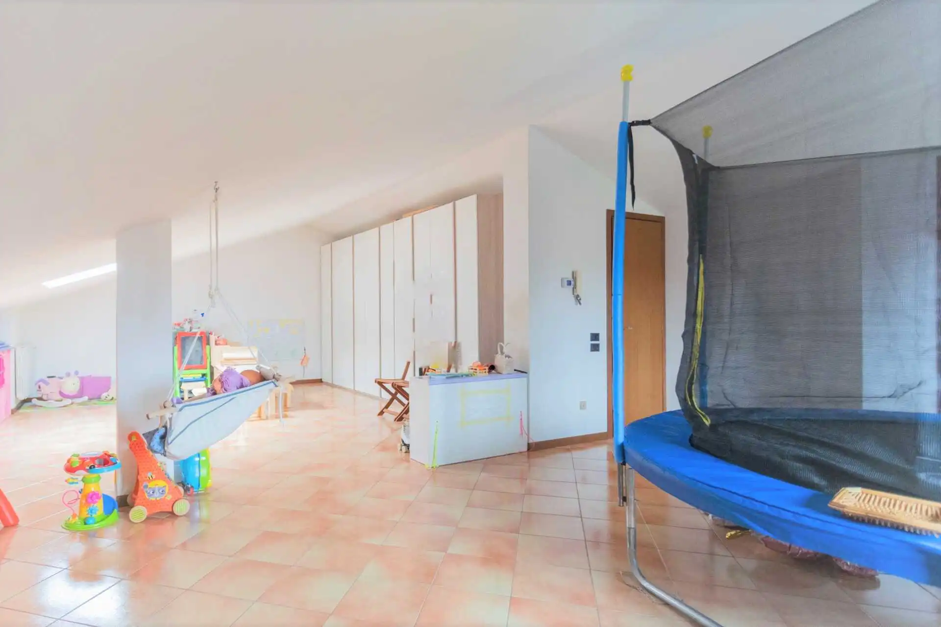 Roncello-vendita-villa-bifamiliare-agenzia-immobiliare-casa&style (7)