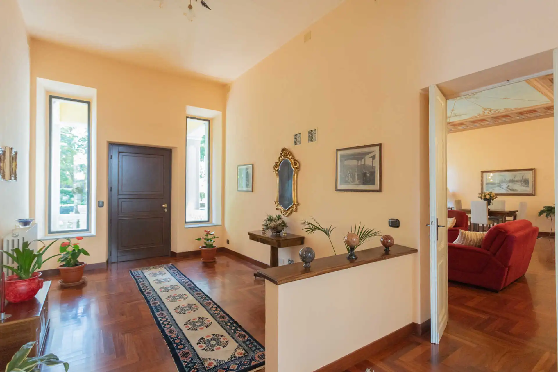 villa-depoca-con-piscina-in-vendita-a-velezzo-lomellina-immobiliare-casa&style-interni-villa (28)