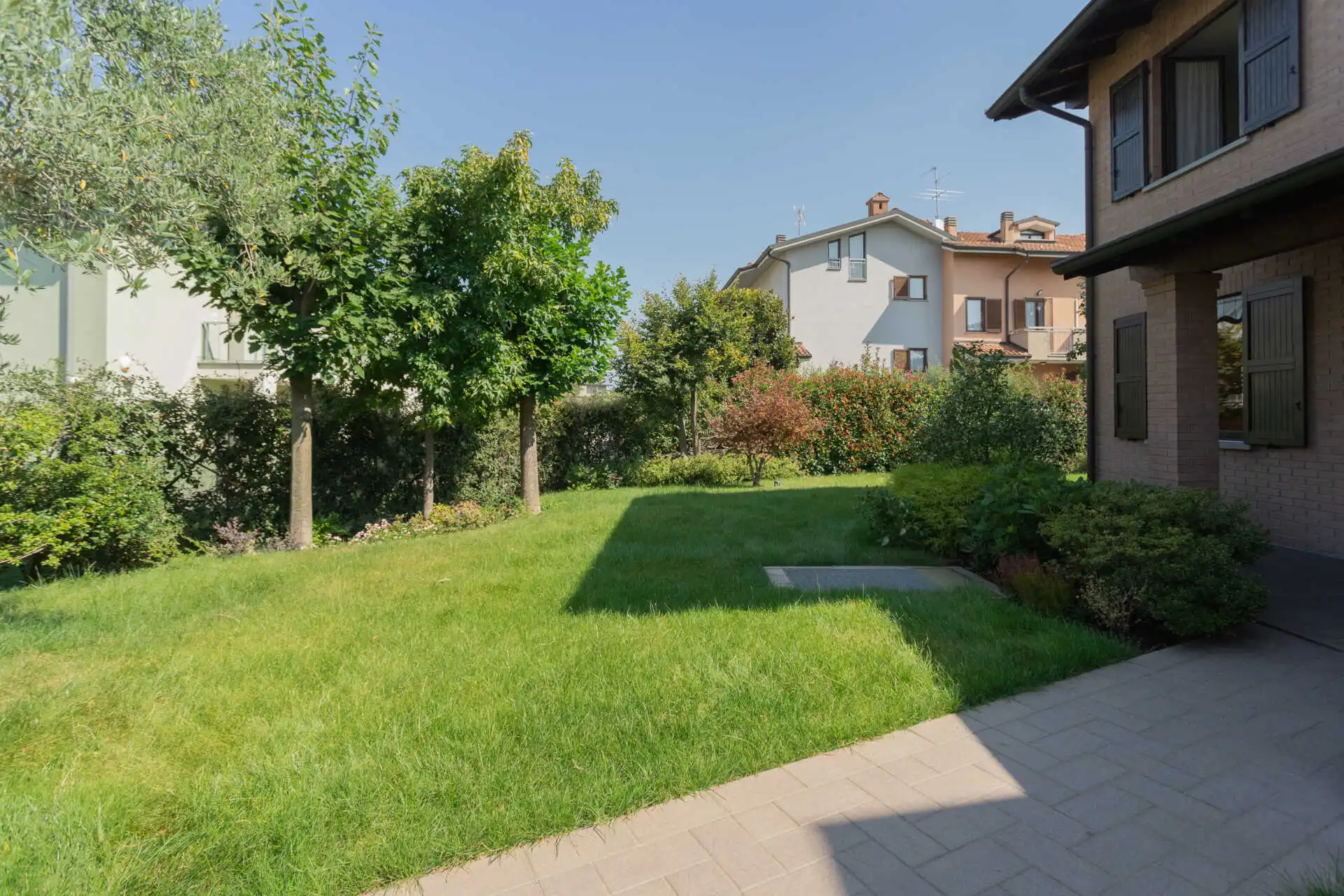 villa-di-testa-in-vendita-a-trezzo-sull-adda-immobiliare-milano-brianza-casa&style (36)