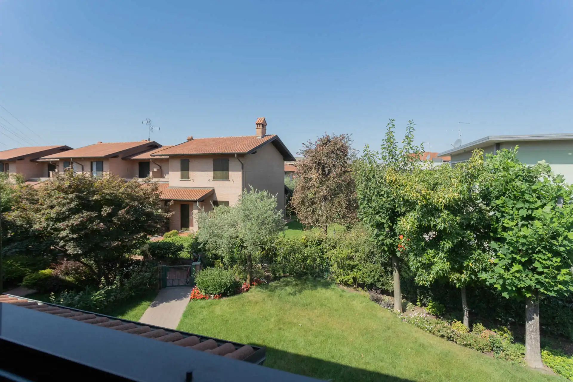 villa-di-testa-in-vendita-a-trezzo-sull-adda-immobiliare-milano-brianza-casa&style (55)