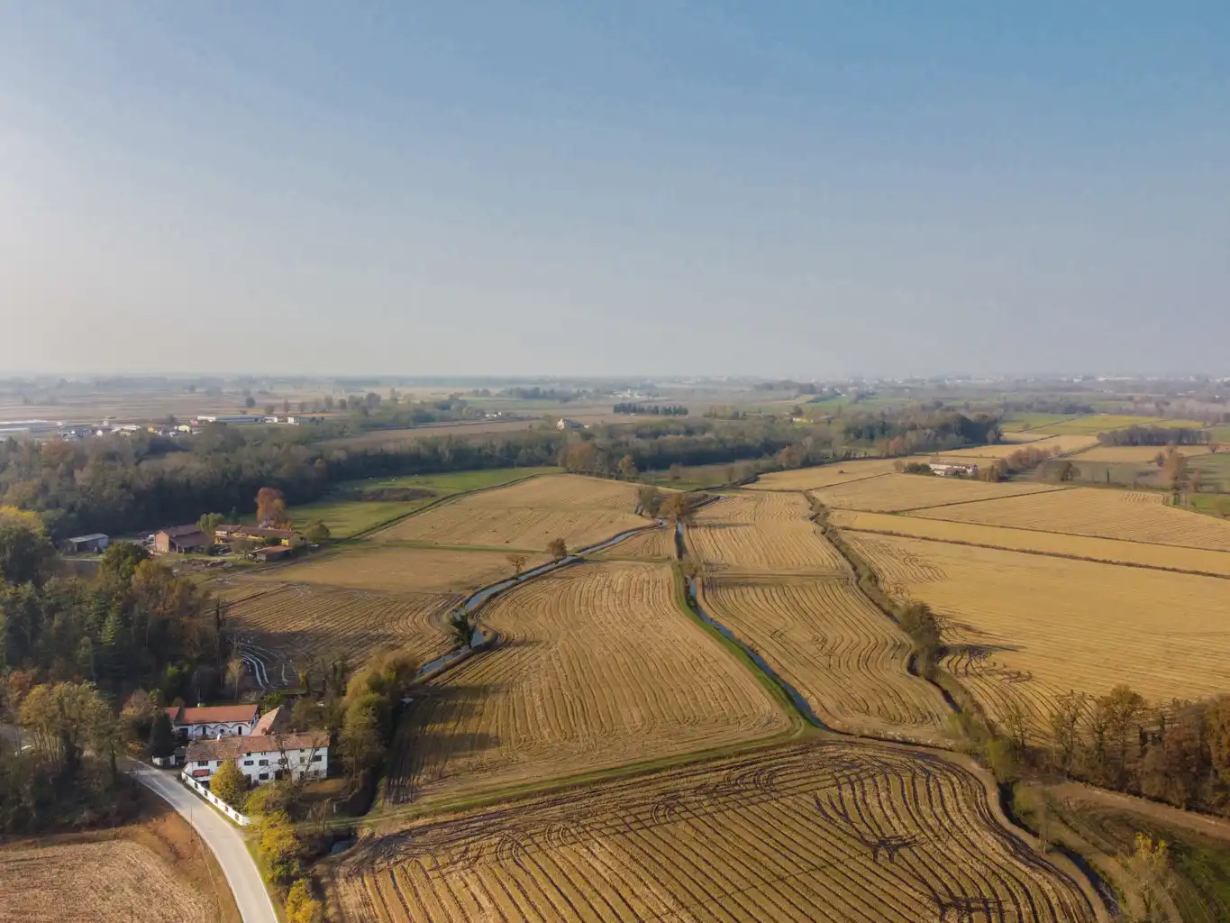 Casale-con-mulino-in-vendita-Pavia-Gambolo (9)