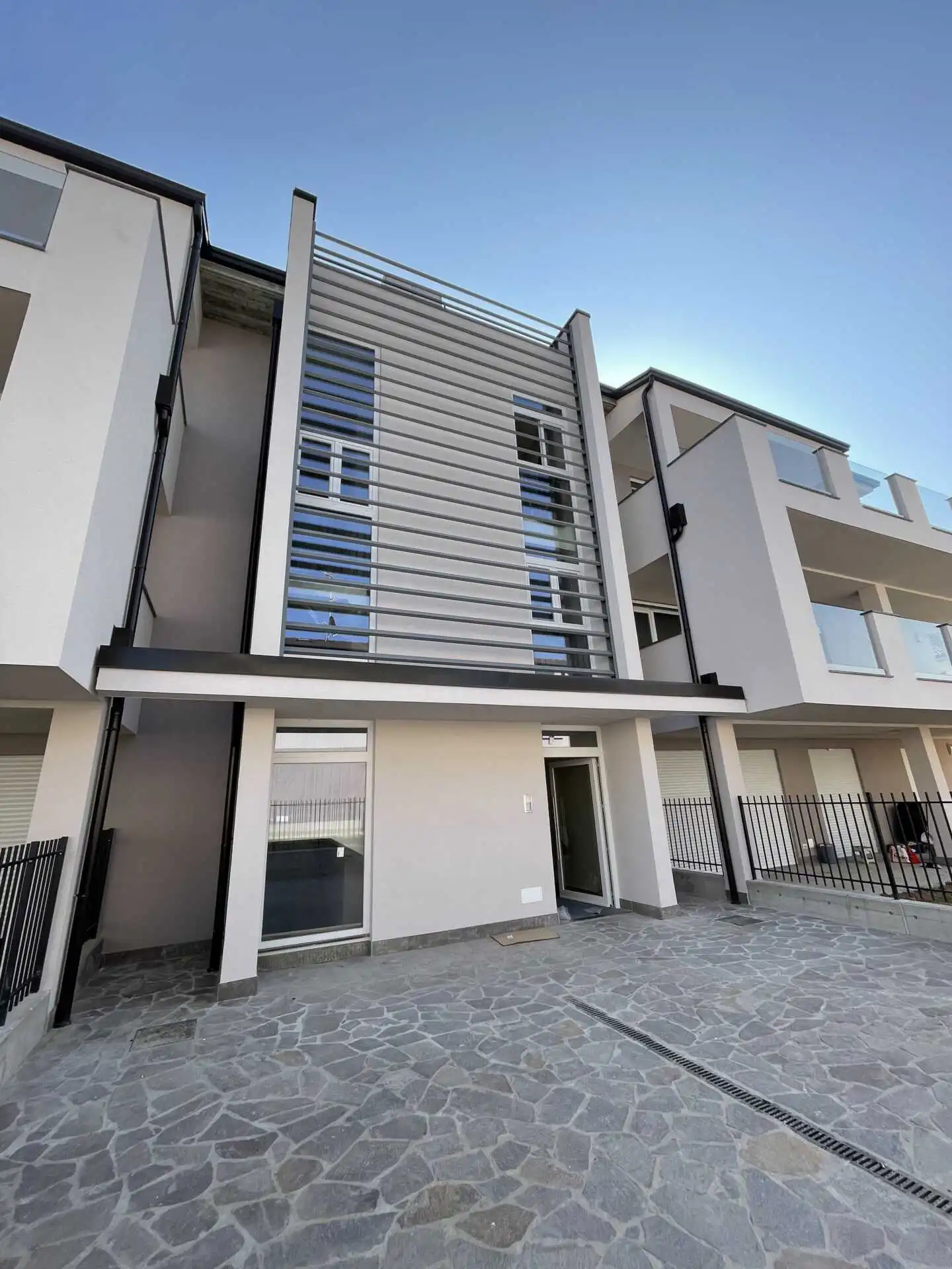 Attico-in-vendita-a-Cavenago-di-Brianza-agenzia-immobiliare-casaestyle (7)