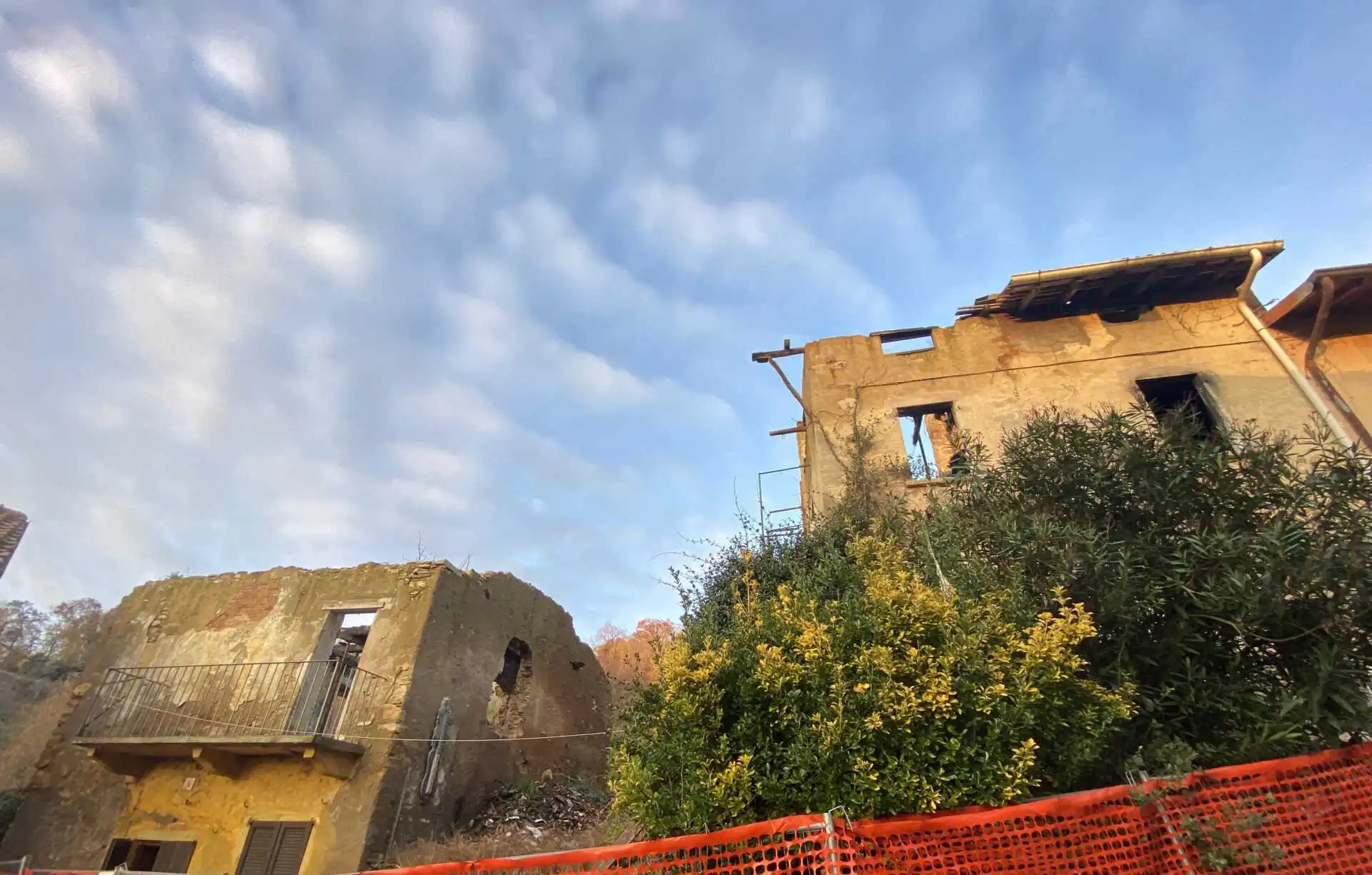Rustici-da-ristrutturare-in-vendita-a-Missaglia (18)
