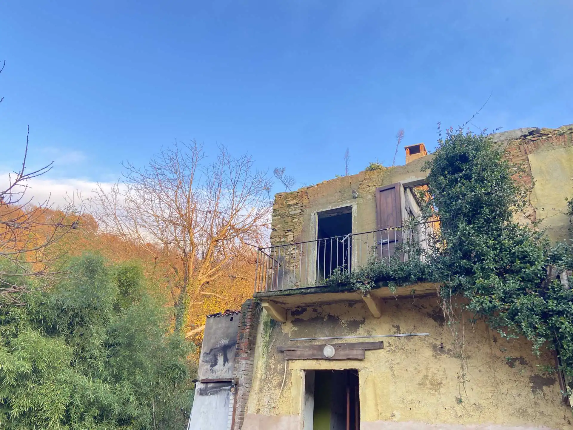 Rustici-da-ristrutturare-in-vendita-a-Missaglia (6)