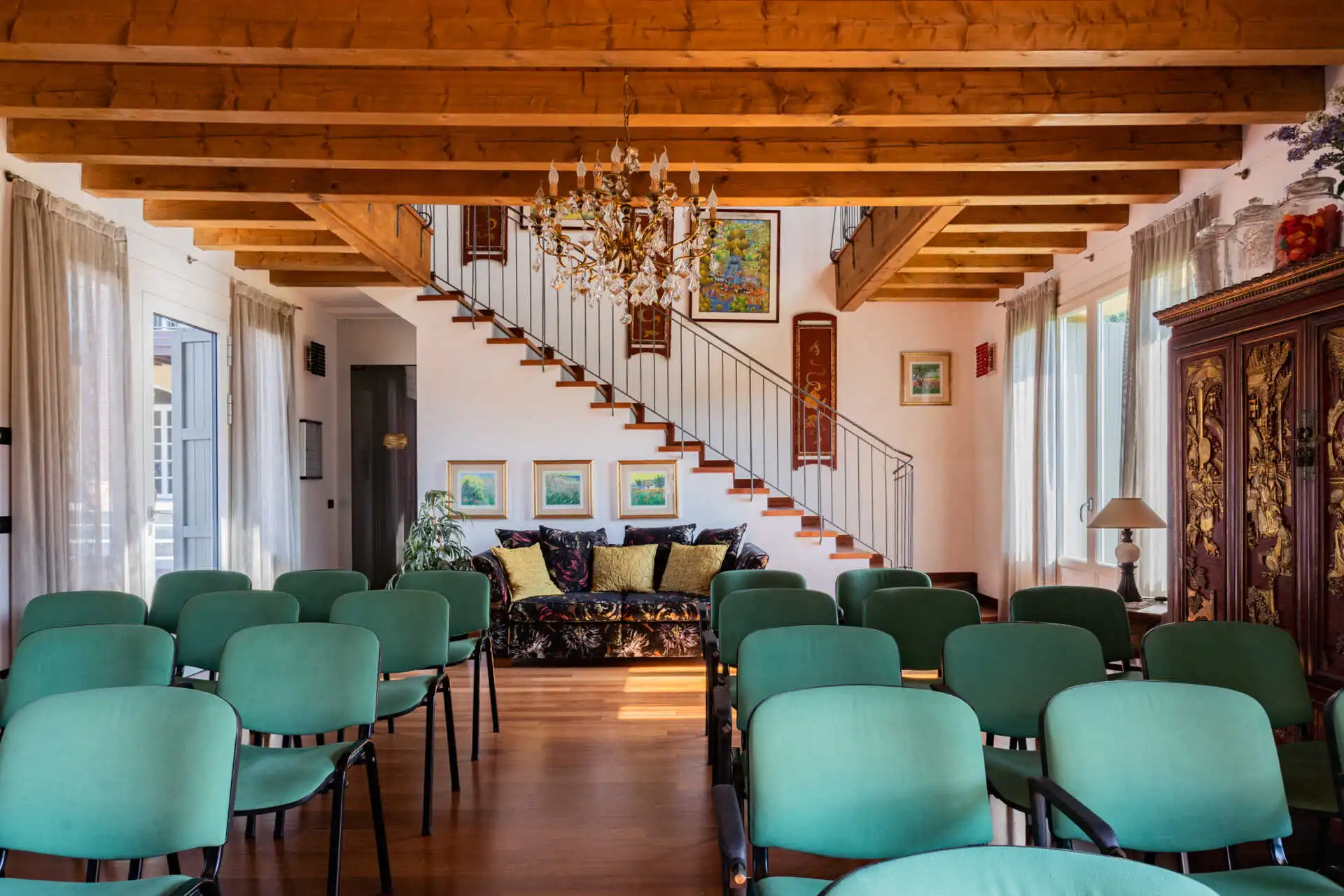 in-vendita-a-merate-villa-di-lusso-con-piscina-ex-cascina-ristrutturata-casa&style-immobiliare-milano-brianza (27)