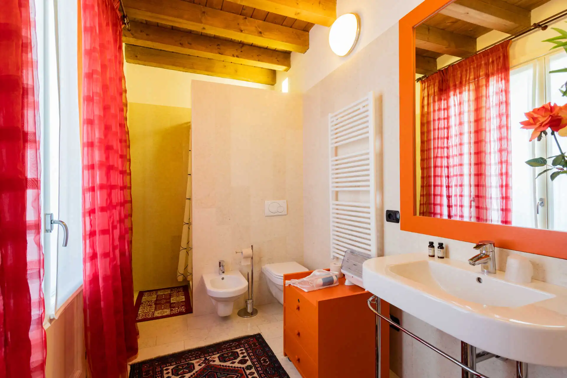 in-vendita-a-merate-villa-di-lusso-con-piscina-ex-cascina-ristrutturata-casa&style-immobiliare-milano-brianza (29)