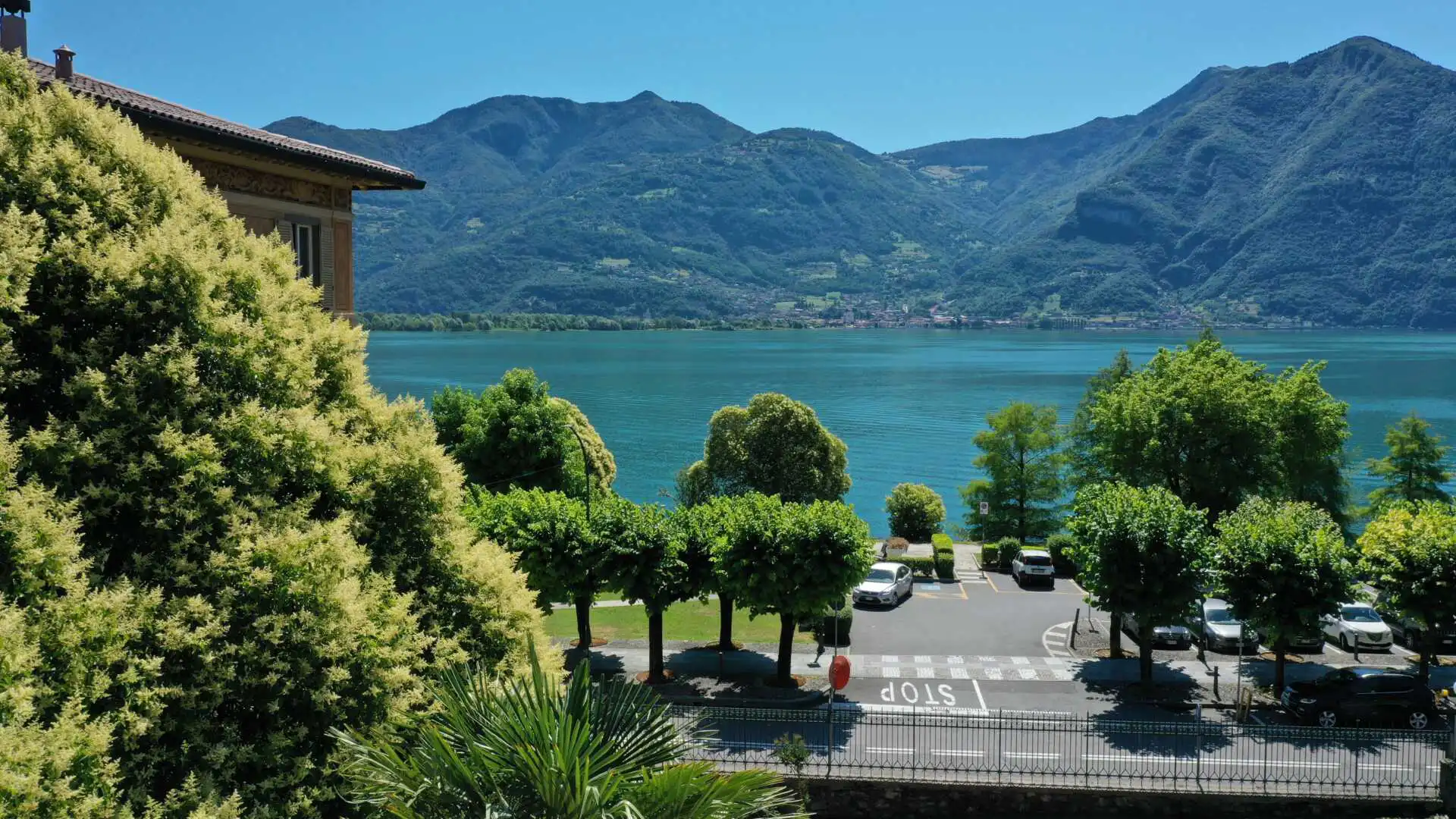 villa-in-vendita-a-lovere-sul-lago-diseo-immobiliare-milano-e-brianza-casa&style